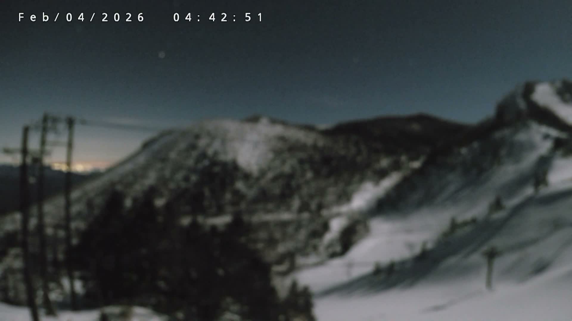 Gunma, Agatsuma, Tsumagoi, Mount Kusatsu Moto Shirane  ( 群馬・吾妻・嬬恋・白根山 ) Live Cam - Hoshimata, Tsumagoi, Agatsuma-gun, Gunma, Kantō, Honshu, Japan