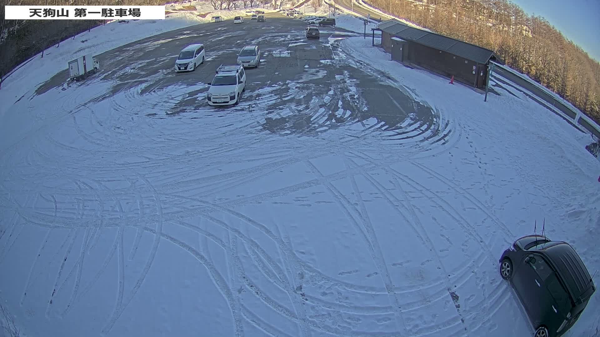Gunma, Kusatsu, Tenyugama Park1 Parking Lot ( 群馬・草津・天佑釜公園第1駐車場 ) Live Cam - Kusatsu, Agatsuma-gun , Gunma, Kantō, Honshu, Japan