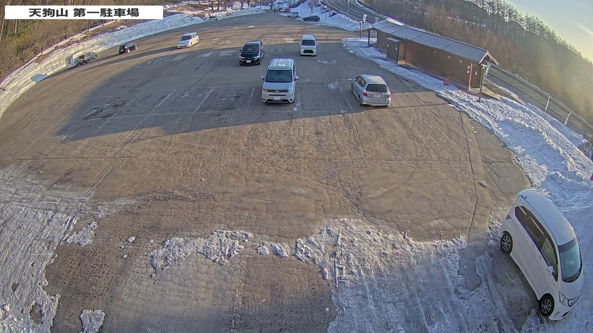 Gunma, Kusatsu, Tenyugama Park1 Parking Lot ( 群馬・草津・天佑釜公園第1駐車場 ) Live Cam - Kusatsu, Agatsuma-gun , Gunma, Kantō, Honshu, Japan
