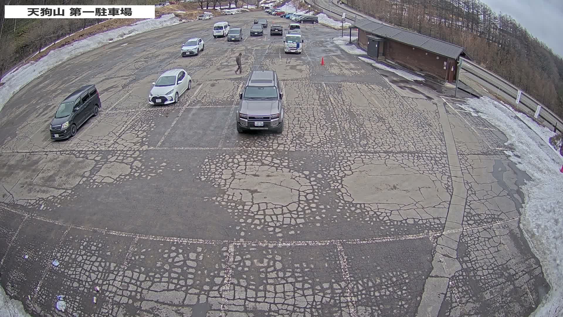Gunma, Kusatsu, Tenyugama Park1 Parking Lot ( 群馬・草津・天佑釜公園第1駐車場 ) Live Cam - Kusatsu, Agatsuma-gun , Gunma, Kantō, Honshu, Japan