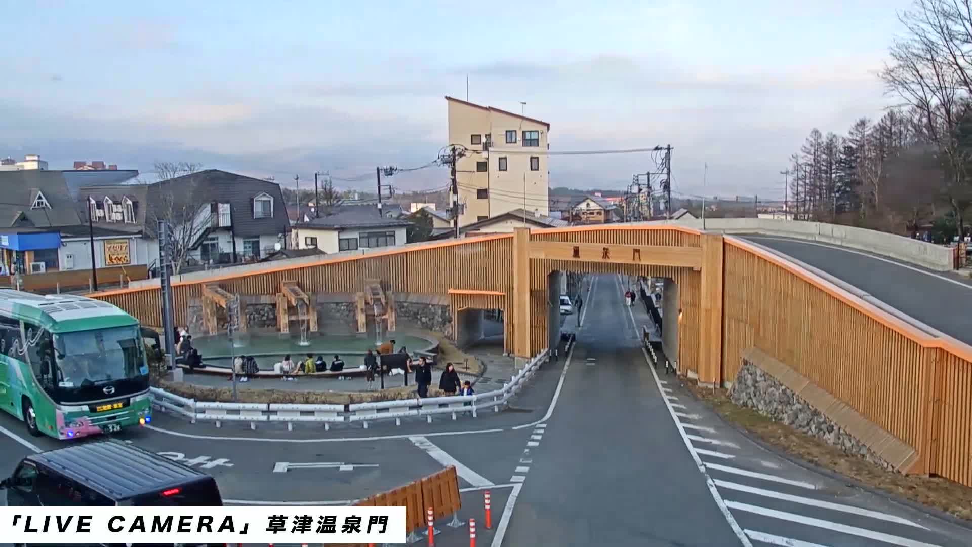 Gunma, Kusatsu, Kusatsu Onsen Gate ( 群馬県草津市草津温泉門 ) Live Cam - Kusatsu, Agatsuma-gun , Gunma, Kantō, Honshu, Japan