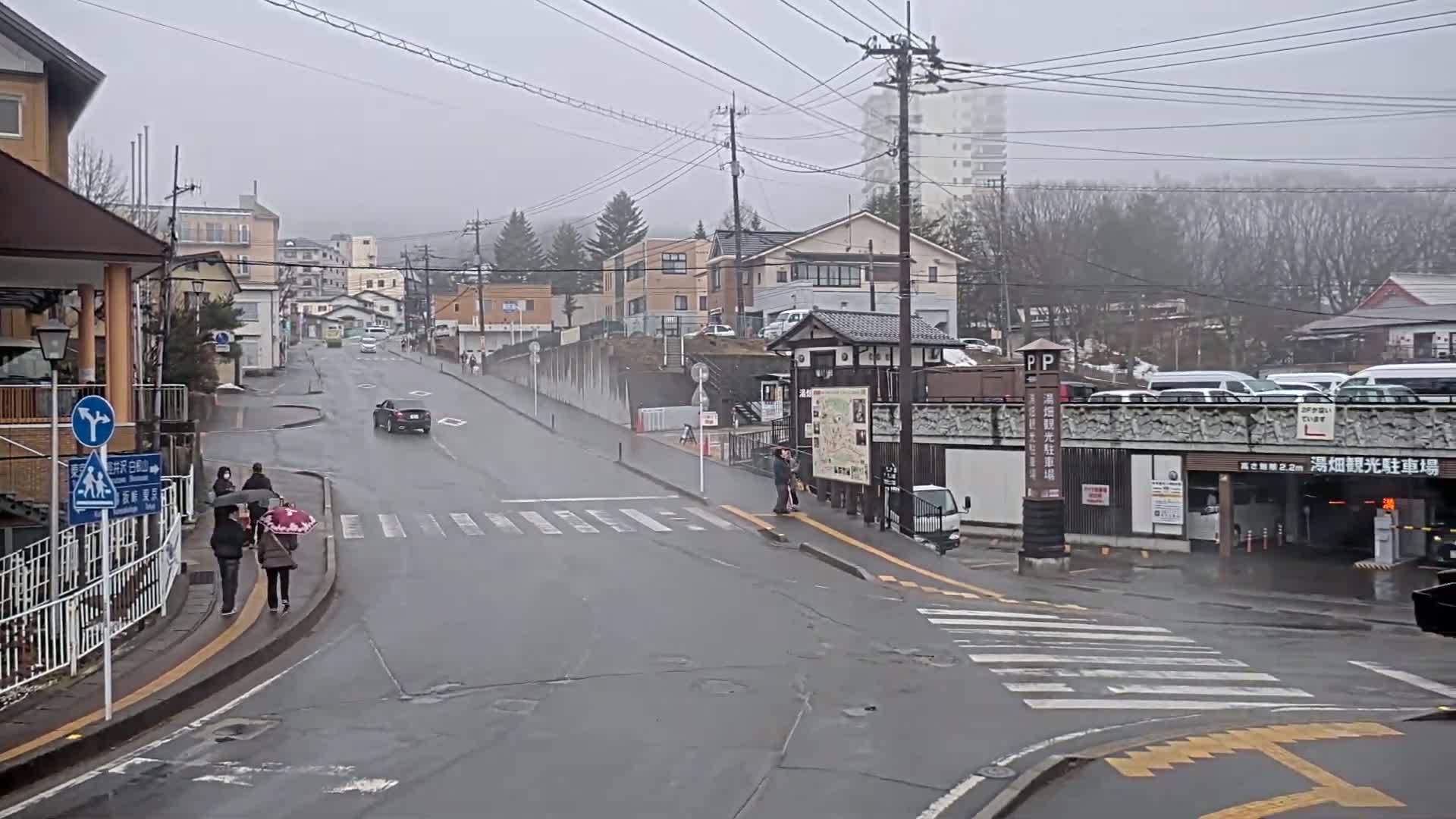 Gunma, Kusatsu , Kusatsu Onsen Bus Terminal ( 群馬県 草津温泉 草津温泉バスターミナル ) Live Cam - Kusatsu, Agatsuma-gun , Gunma, Kantō, Honshu, Japan