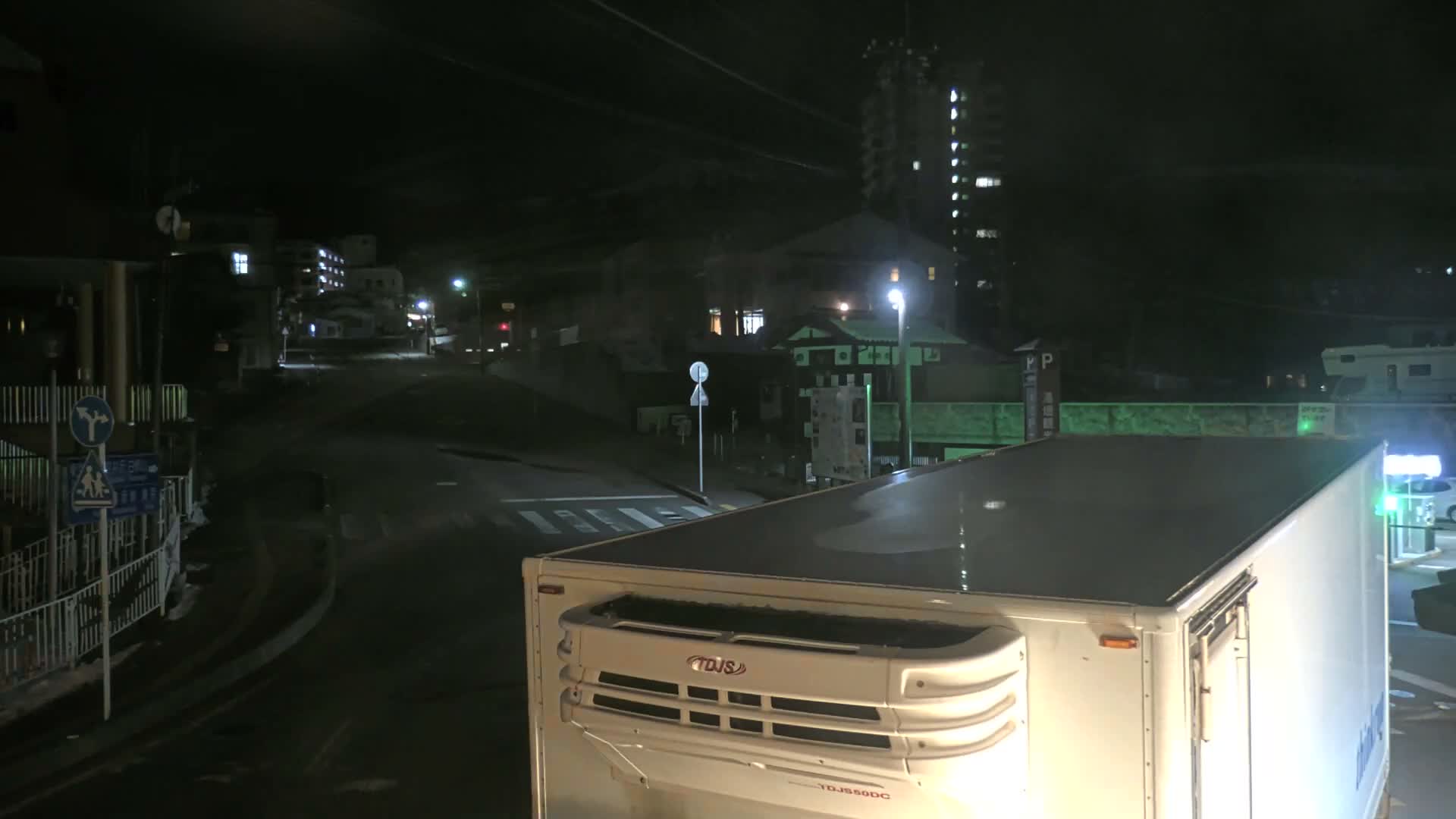 Gunma, Kusatsu , Kusatsu Onsen Bus Terminal ( 群馬県 草津温泉 草津温泉バスターミナル ) Live Cam - Kusatsu, Agatsuma-gun , Gunma, Kantō, Honshu, Japan