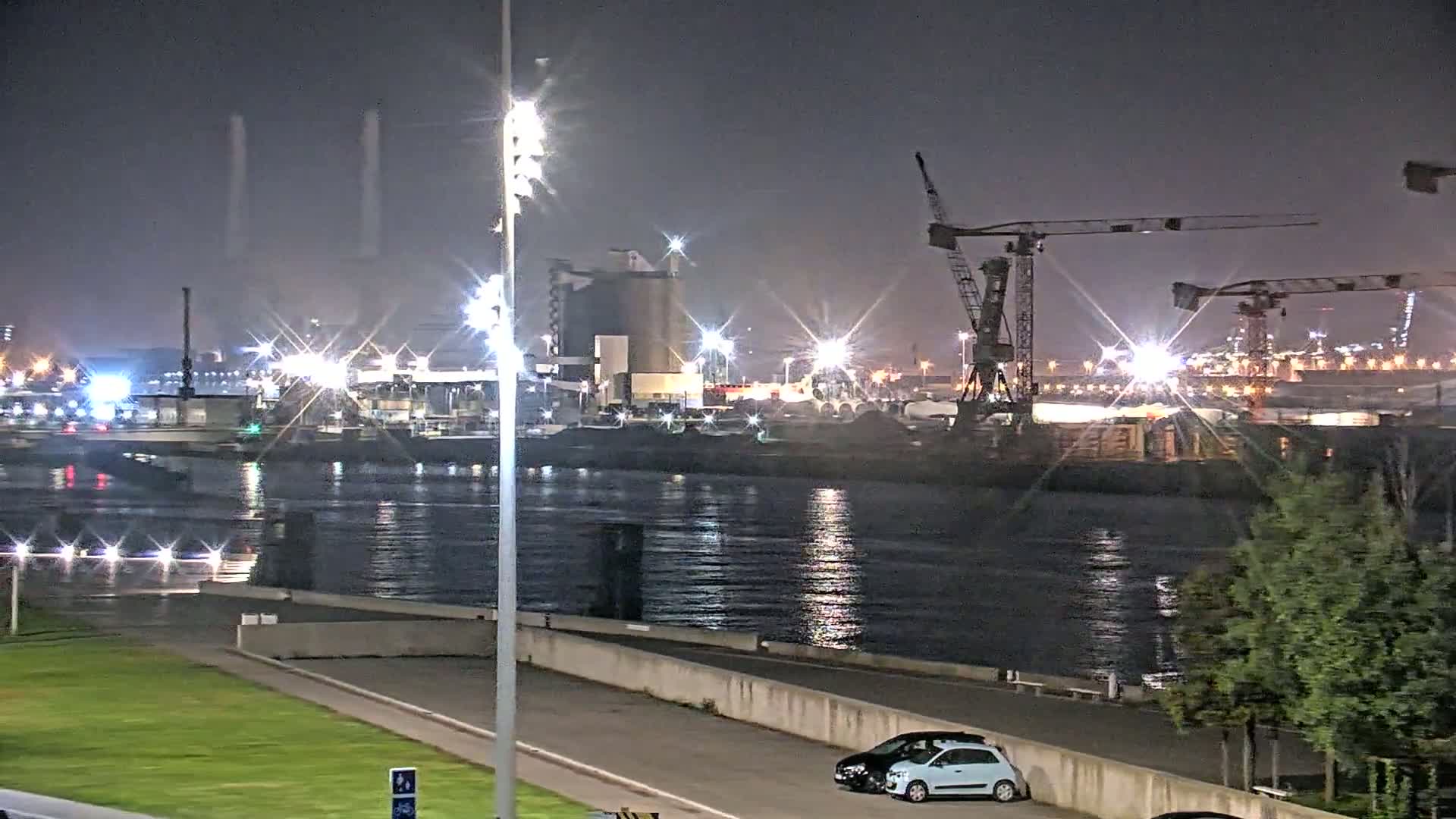 Le Havre Port Live Cam - Le Havre, Seine-Maritime, Normandie, France