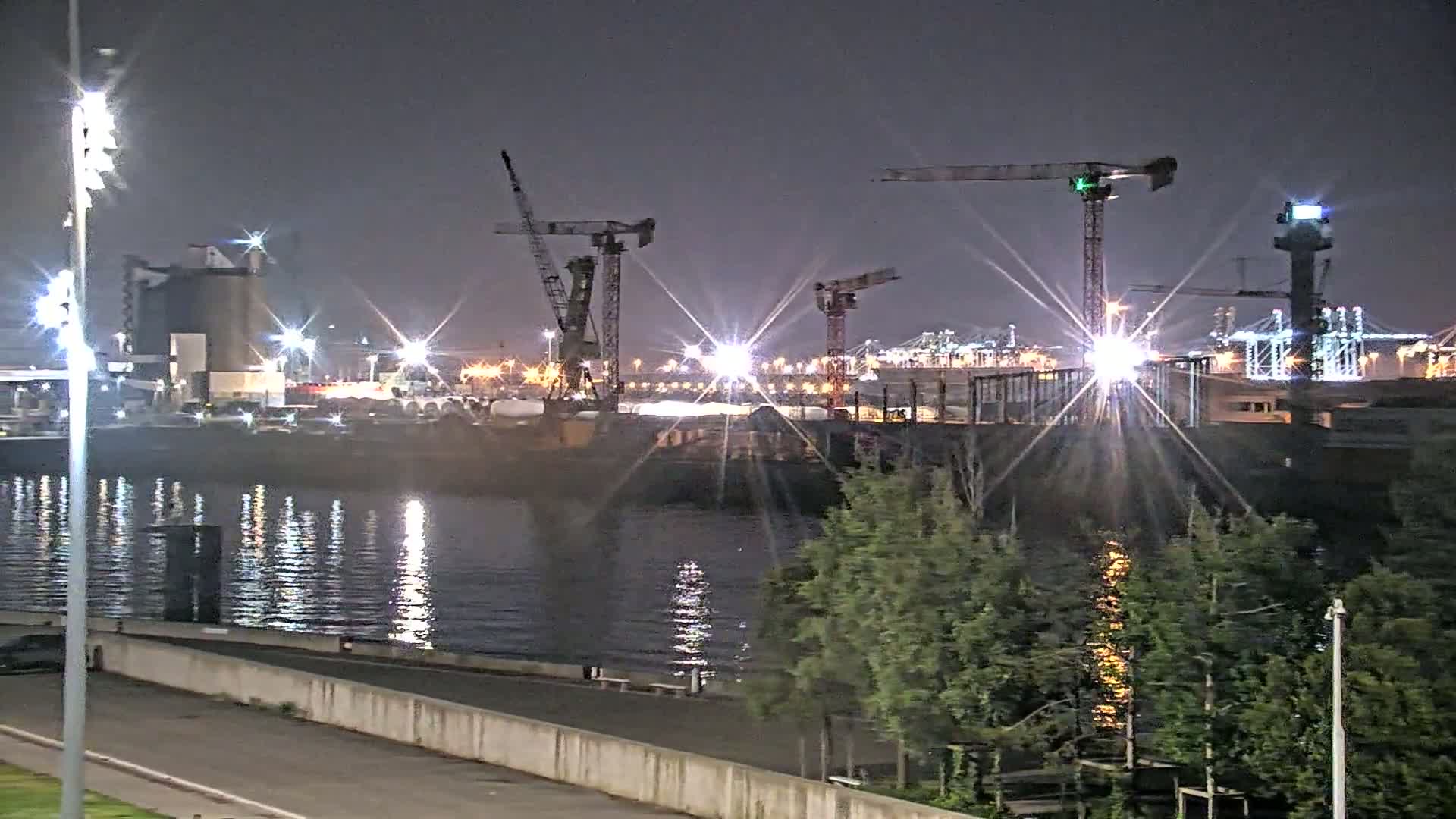 Le Havre Port Live Cam - Le Havre, Seine-Maritime, Normandie, France