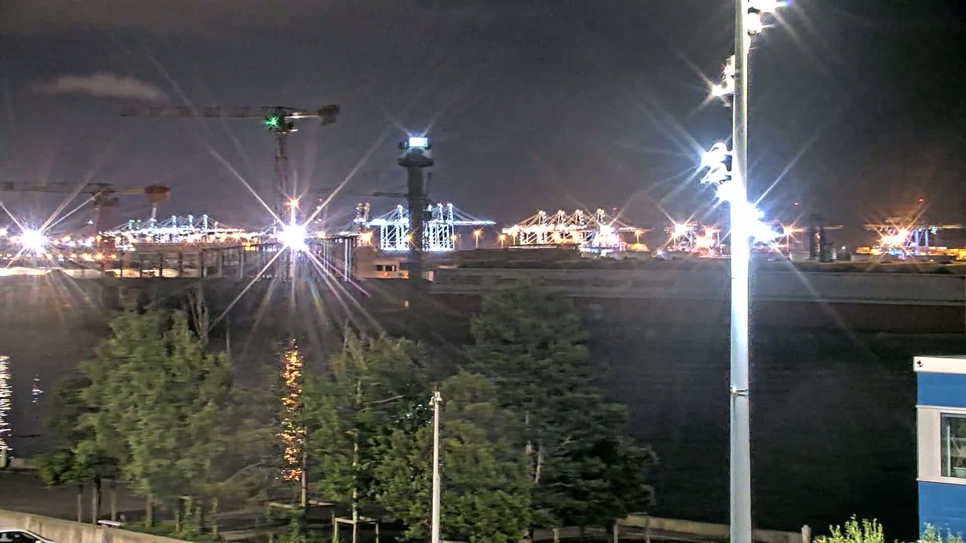 Le Havre Port Live Cam - Le Havre, Seine-Maritime, Normandie, France