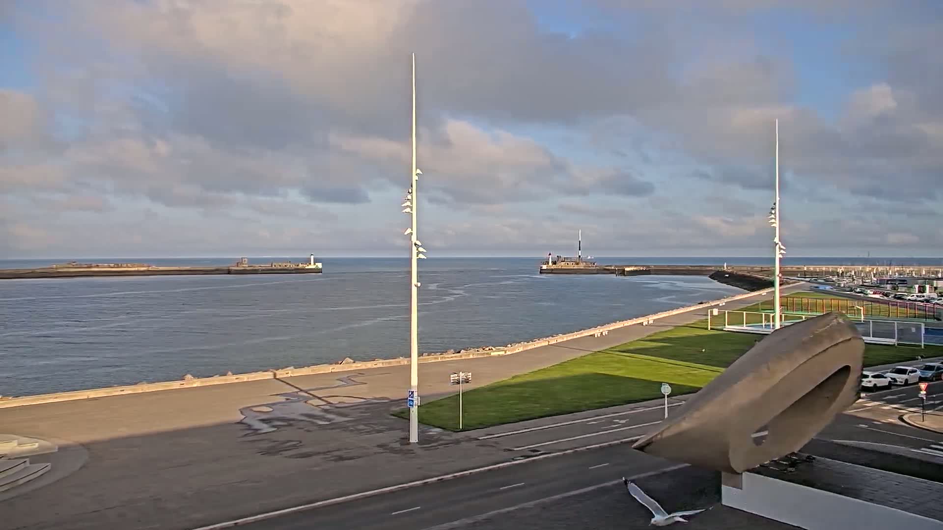 Le Havre Port Live Cam - Le Havre, Seine-Maritime, Normandie, France