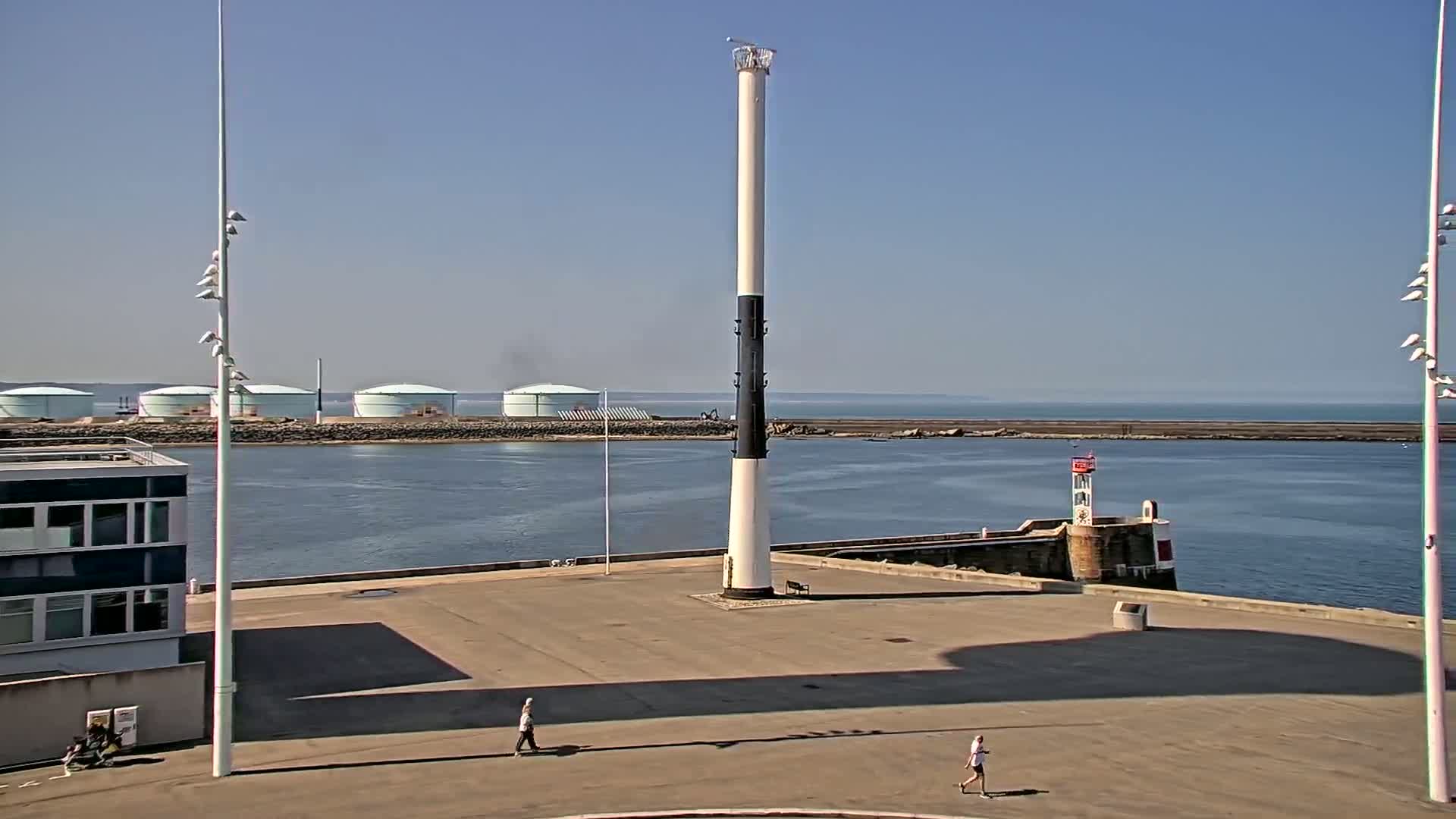 Le Havre Port Live Cam - Le Havre, Seine-Maritime, Normandie, France