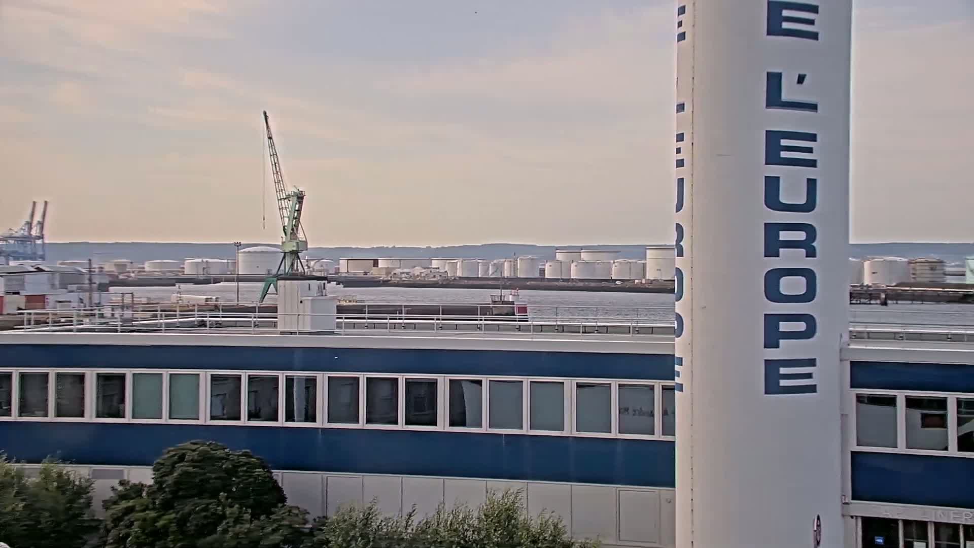 Le Havre Port Live Cam - Le Havre, Seine-Maritime, Normandie, France