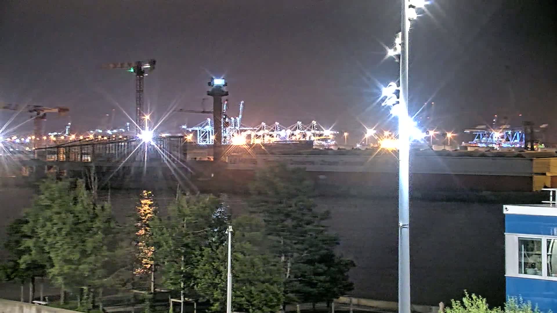 Le Havre Port Live Cam - Le Havre, Seine-Maritime, Normandie, France