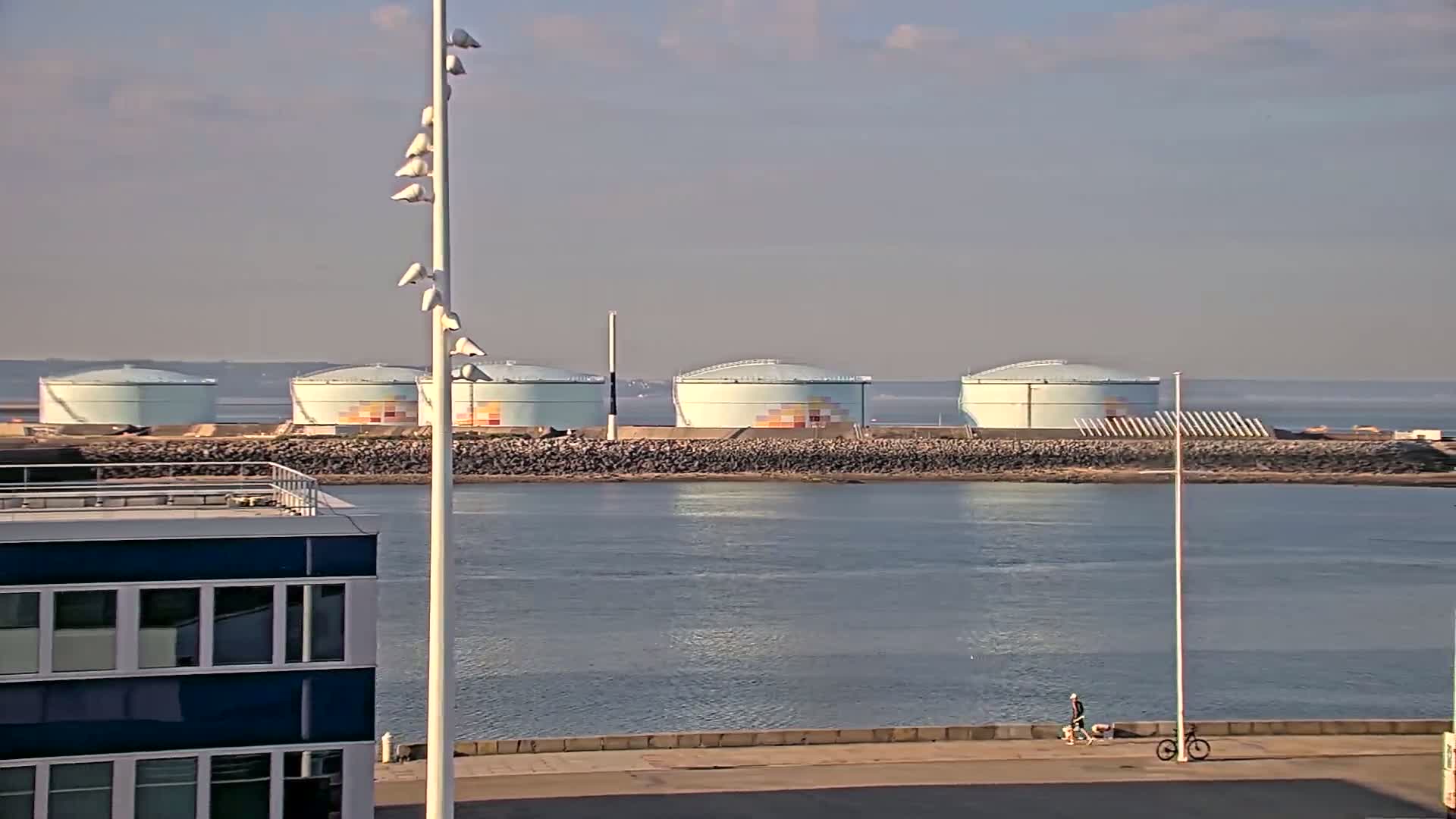 Le Havre Port Live Cam - Le Havre, Seine-Maritime, Normandie, France