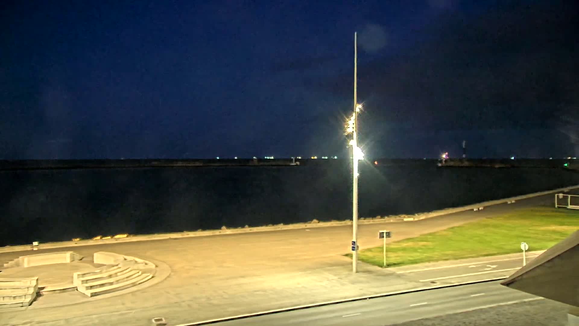 Le Havre Port Live Cam - Le Havre, Seine-Maritime, Normandie, France