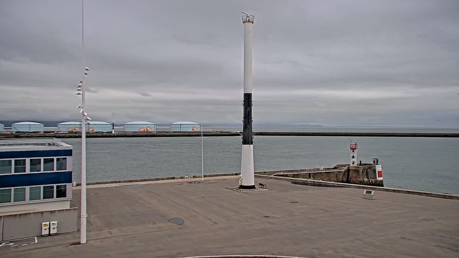 Le Havre Port Live Cam - Le Havre, Seine-Maritime, Normandie, France