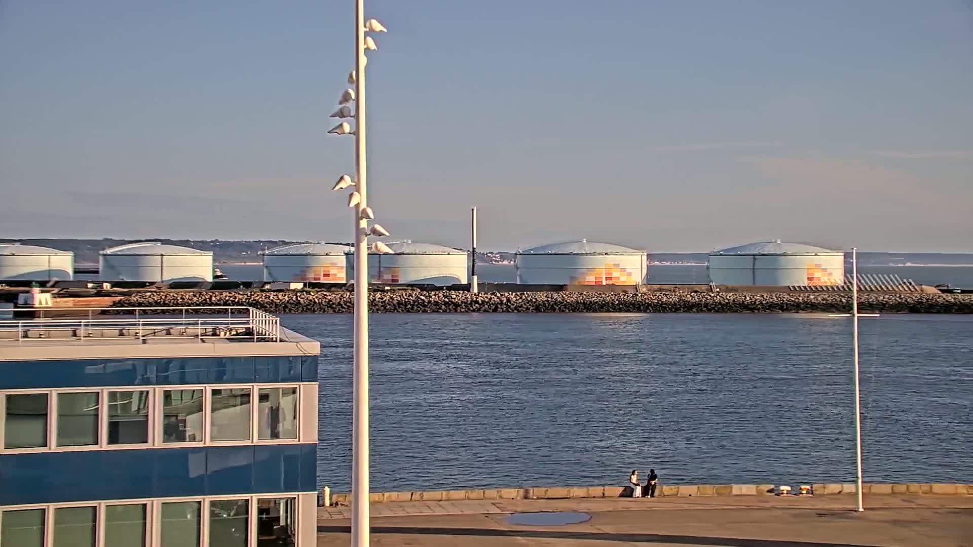 Le Havre Port Live Cam - Le Havre, Seine-Maritime, Normandie, France