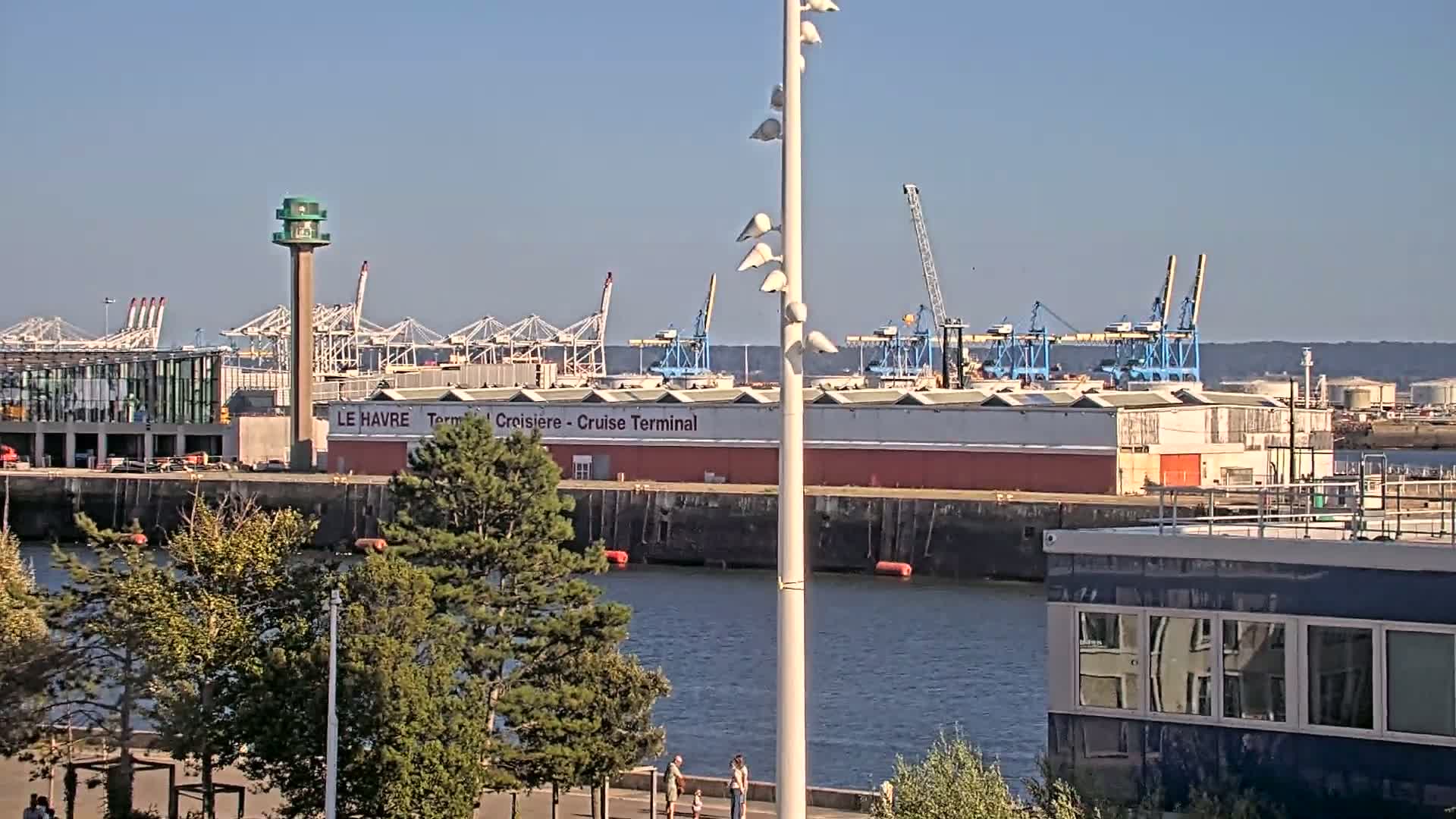 Le Havre Port Live Cam - Le Havre, Seine-Maritime, Normandie, France