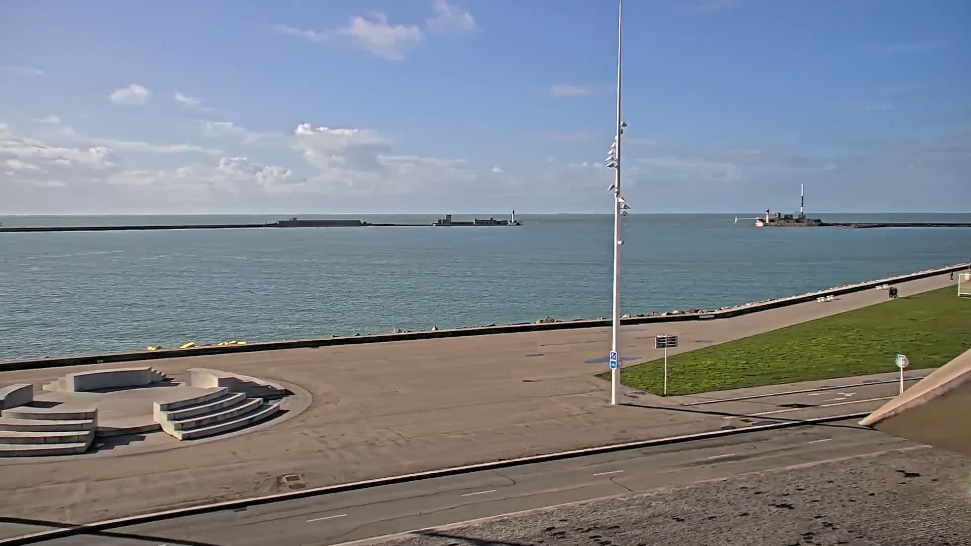 Le Havre Port Live Cam - Le Havre, Seine-Maritime, Normandie, France