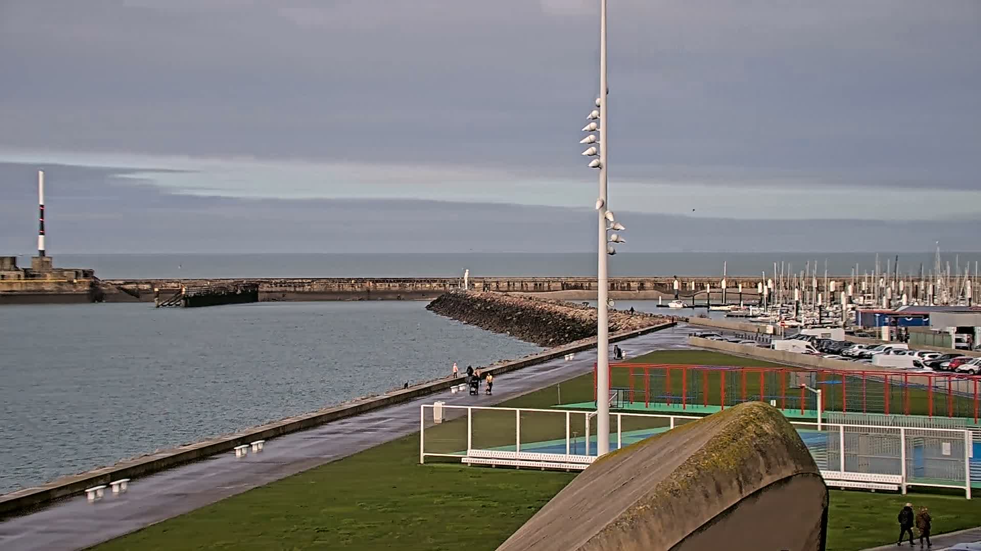 Le Havre Port Live Cam - Le Havre, Seine-Maritime, Normandie, France