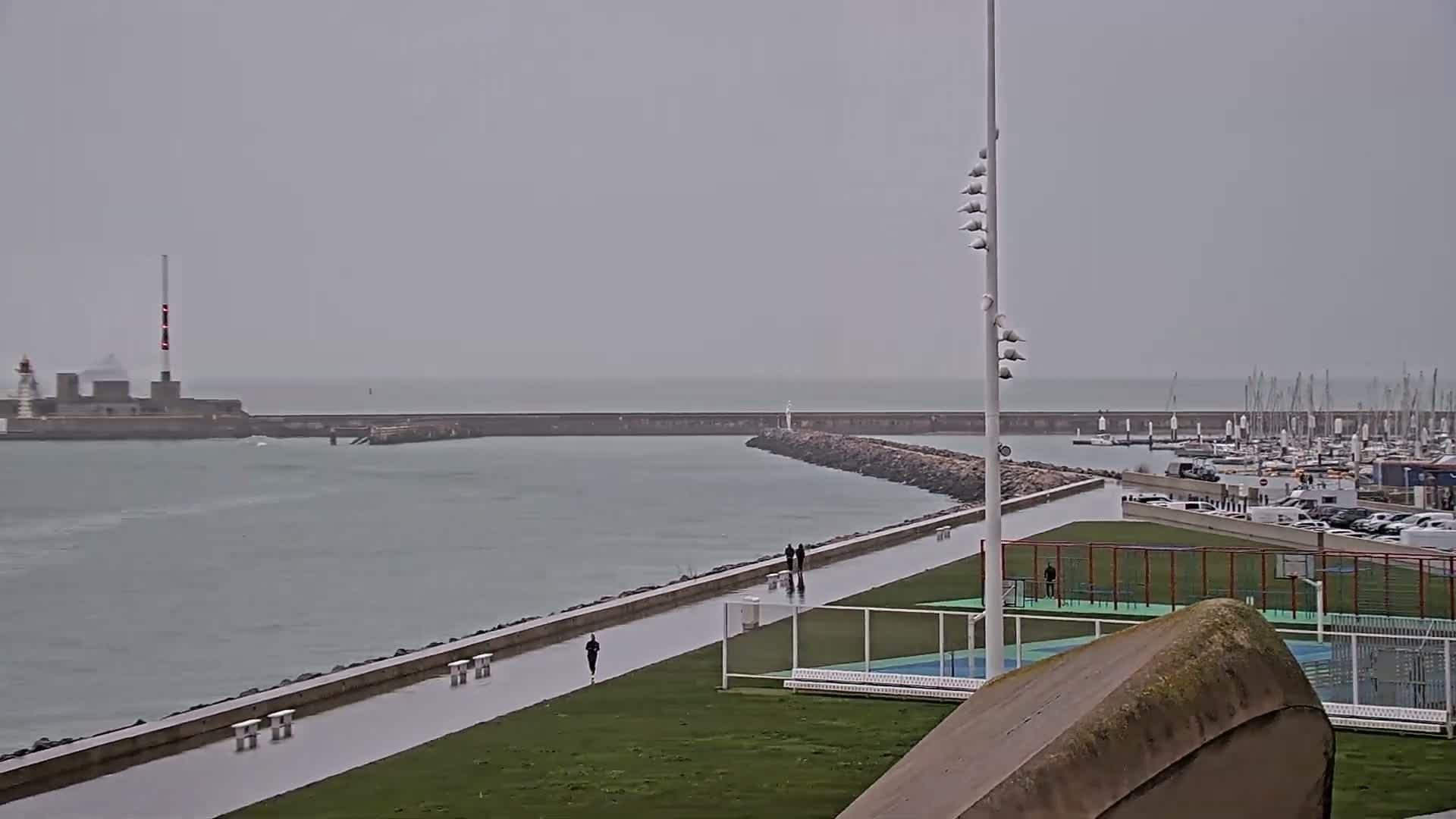 Le Havre Port Live Cam - Le Havre, Seine-Maritime, Normandie, France