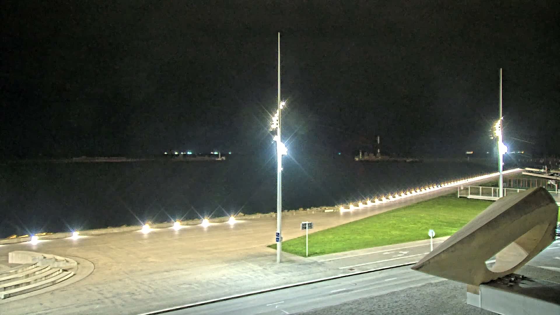 Le Havre Port Live Cam - Le Havre, Seine-Maritime, Normandie, France