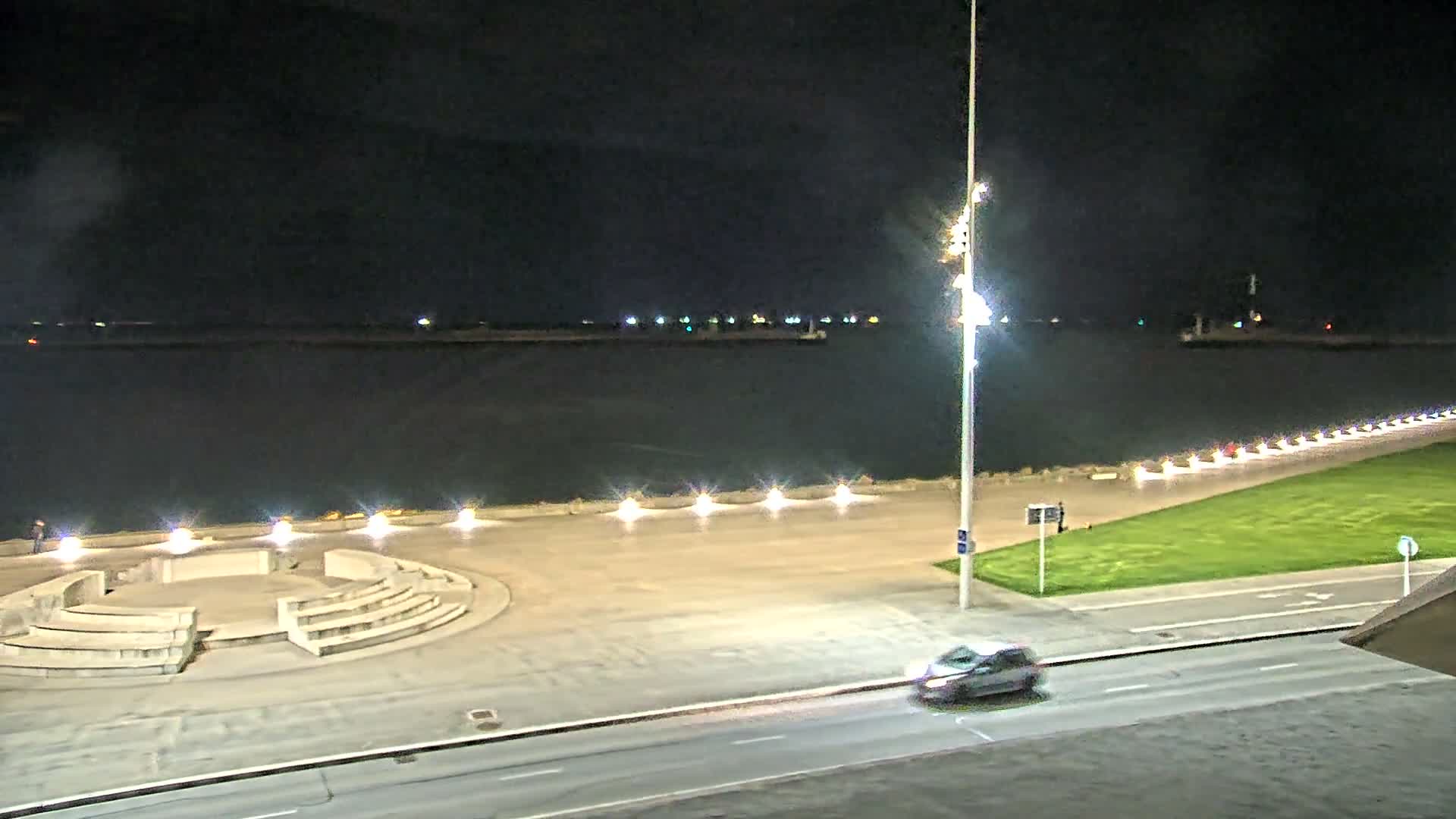 Le Havre Port Live Cam - Le Havre, Seine-Maritime, Normandie, France