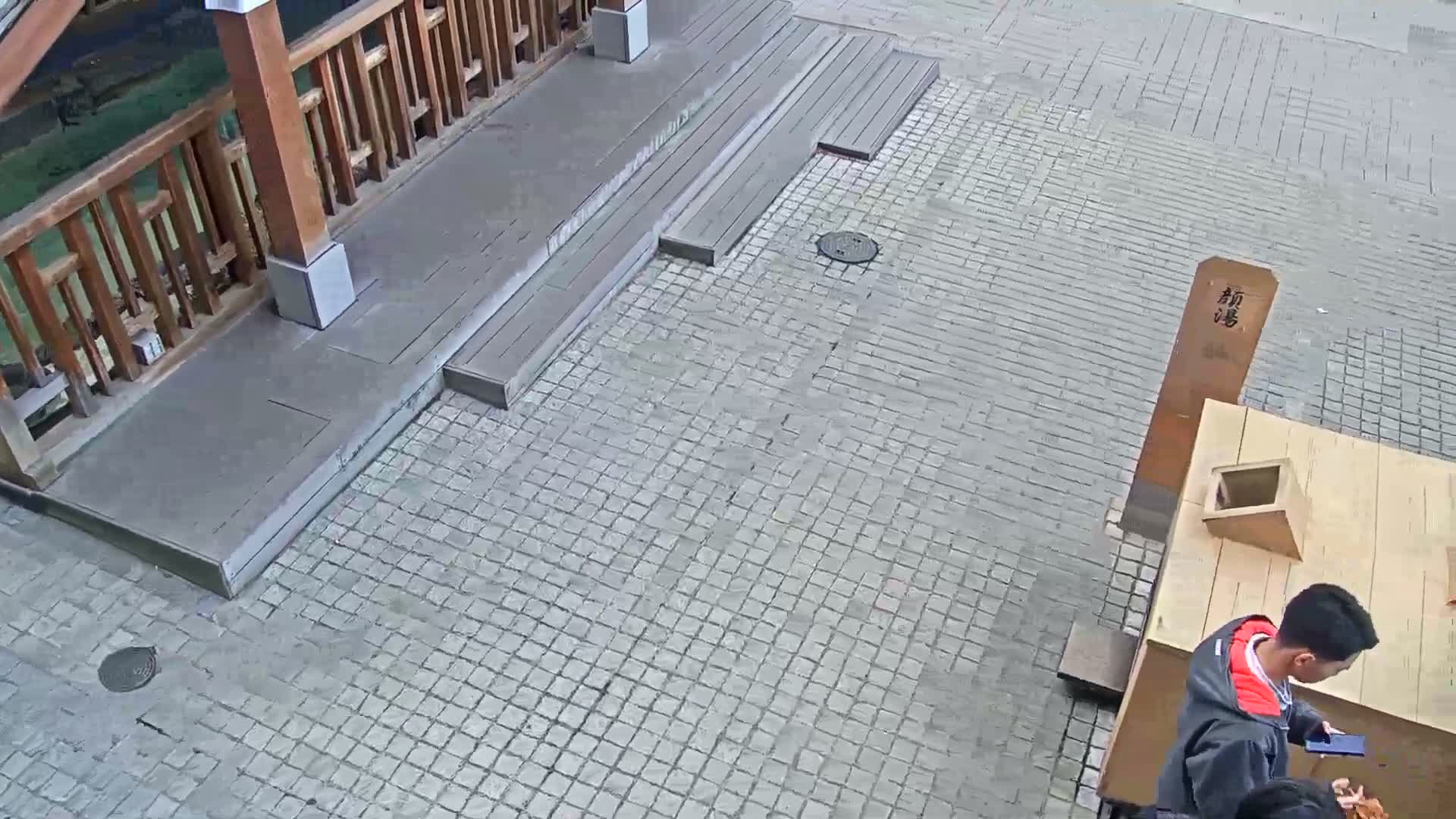 Gunma, Kusatsu Onsen, Ura Kusatsu & Jizo Hot Spring Square ( 群馬・草津温泉・裏草津・地蔵温泉広場 ) Live Cam - Kusatsu, Agatsuma-gun , Gunma, Kantō, Honshu, Japan