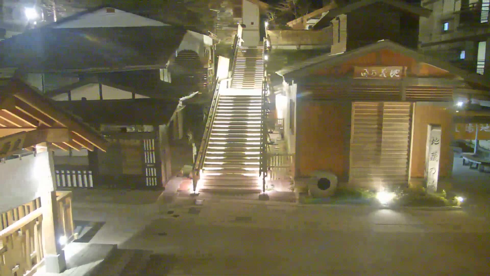 Gunma, Kusatsu Onsen, Ura Kusatsu & Jizo Hot Spring Square ( 群馬・草津温泉・裏草津・地蔵温泉広場 ) Live Cam - Kusatsu, Agatsuma-gun , Gunma, Kantō, Honshu, Japan