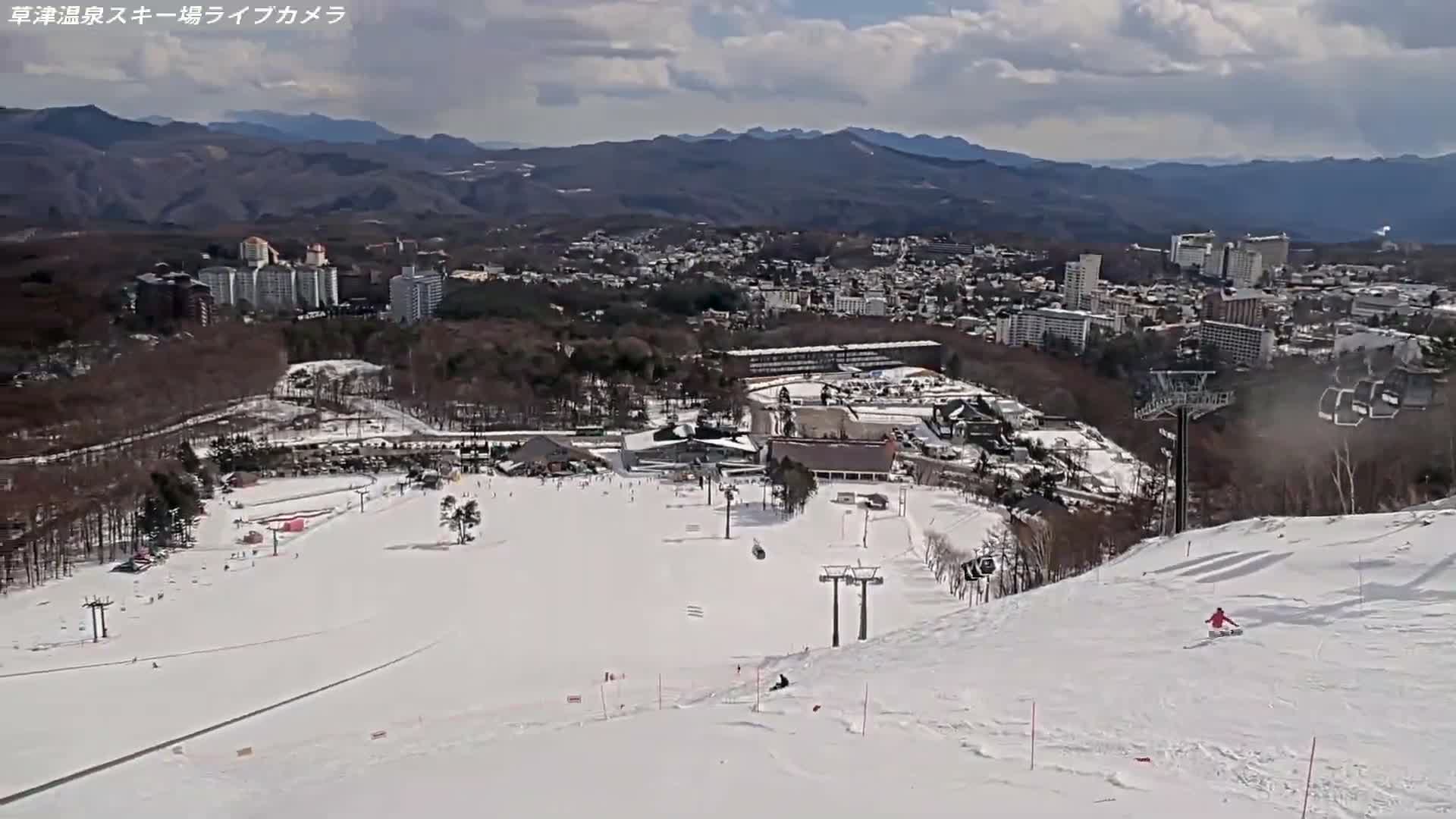 Gunma, Agatsuma, Kusatsu Onsen Ski Resort Tenguyama Summit Ski Slopes Funfair & Kusatsu Skyline ( 群馬・吾妻・草津温泉スキー場 天狗山山頂スキー場 遊園地＆草津スカイライン ) Live Cam - Kusatsu, Agatsuma-gun , Gunma, Kantō, Honshu, Japan