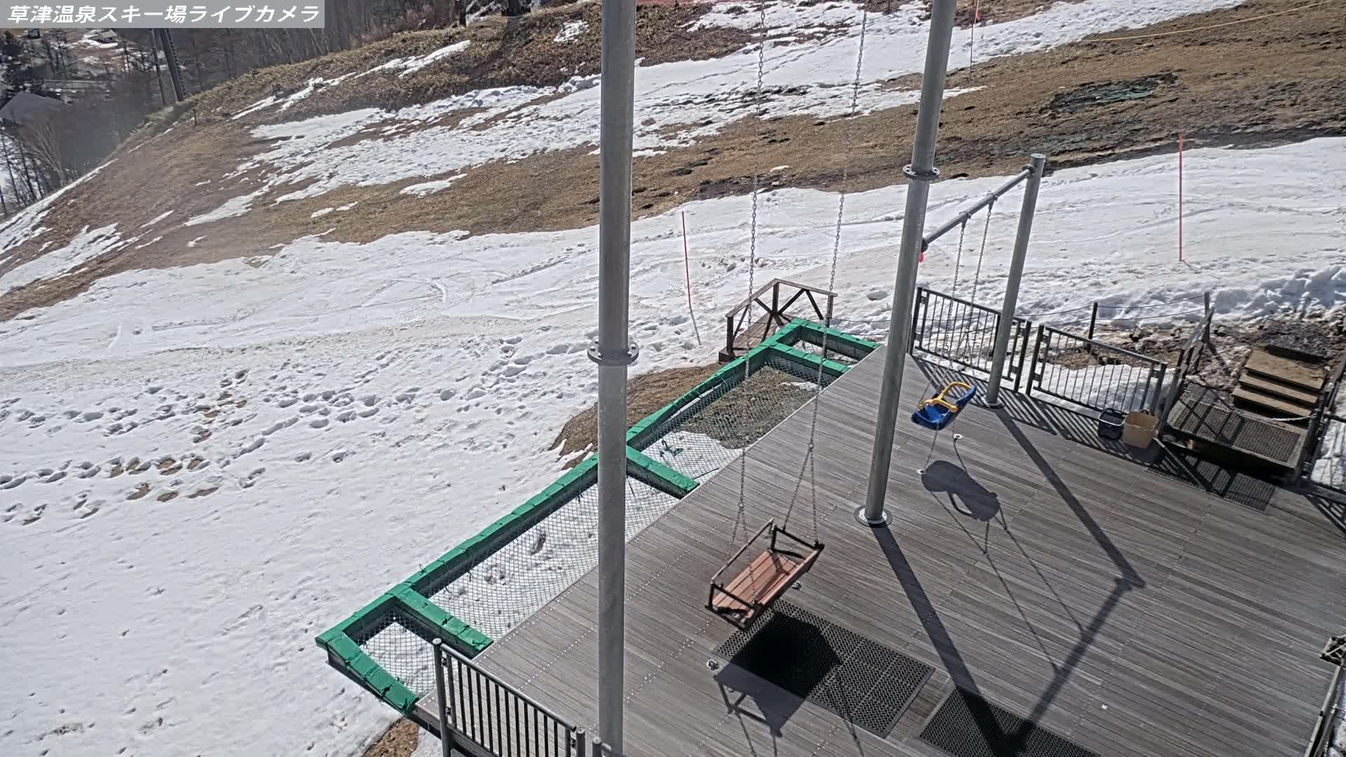 Gunma, Agatsuma, Kusatsu Onsen Ski Resort Tenguyama Summit Ski Slopes Funfair & Kusatsu Skyline ( 群馬・吾妻・草津温泉スキー場 天狗山山頂スキー場 遊園地＆草津スカイライン ) Live Cam - Kusatsu, Agatsuma-gun , Gunma, Kantō, Honshu, Japan