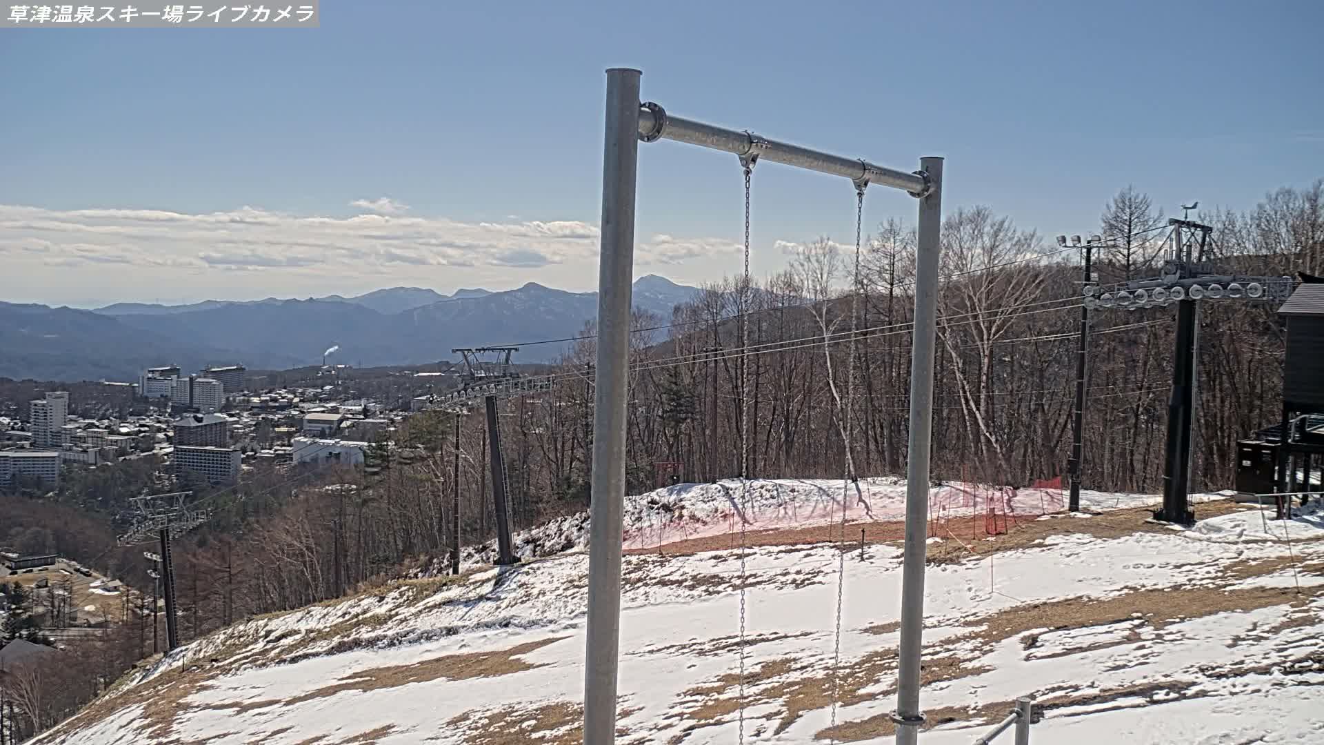 Gunma, Agatsuma, Kusatsu Onsen Ski Resort Tenguyama Summit Ski Slopes Funfair & Kusatsu Skyline ( 群馬・吾妻・草津温泉スキー場 天狗山山頂スキー場 遊園地＆草津スカイライン ) Live Cam - Kusatsu, Agatsuma-gun , Gunma, Kantō, Honshu, Japan