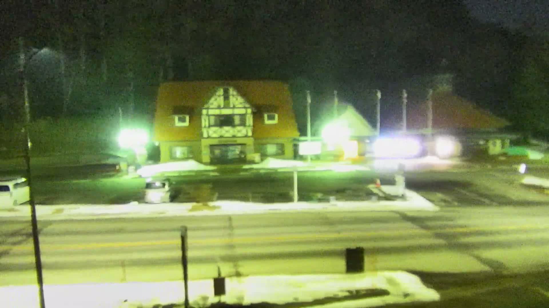 Gunma, Kusatsu, Roadside Station Kusatsu Undojaya Park ( 群馬県 草津市 道の駅 草津運動茶屋公園 ) Live Cam - Kusatsu, Agatsuma-gun , Gunma, Kantō, Honshu, Japan