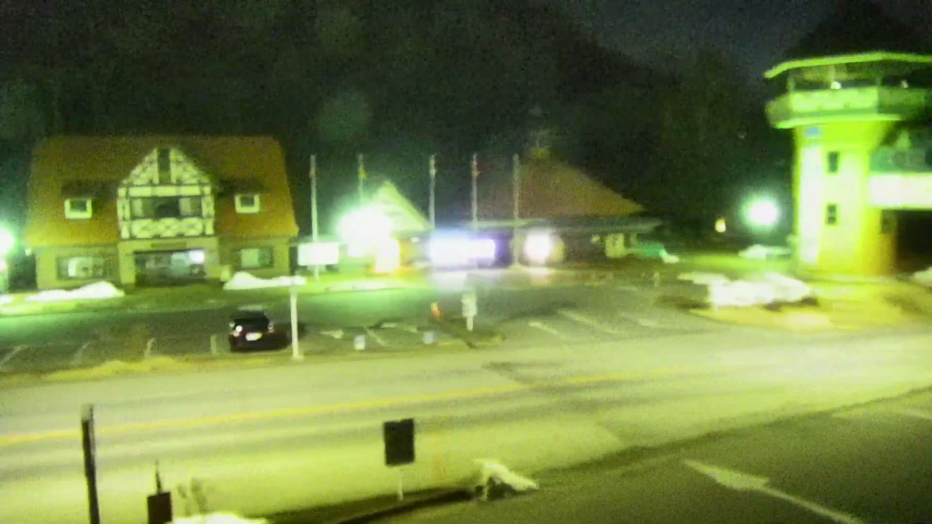 Gunma, Kusatsu, Roadside Station Kusatsu Undojaya Park ( 群馬県 草津市 道の駅 草津運動茶屋公園 ) Live Cam - Kusatsu, Agatsuma-gun , Gunma, Kantō, Honshu, Japan
