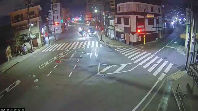 Higashioji-dori / Gojo-dori Street Intersection ( 京都市東山区 ​​東大路通と五条通交差点)  Gojo-zaka, Kyoto, Higashiyama Live Cam - 6 Chome, Gojobashihigashi, Higashiyama, Kyoto, Kyōto, Kansai, Japan