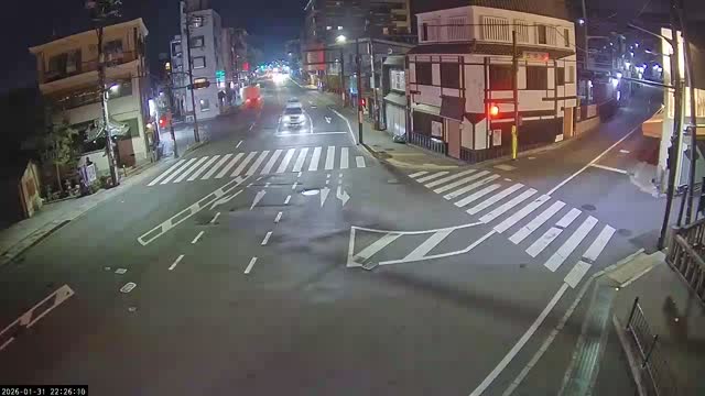 Higashioji-dori / Gojo-dori Street Intersection ( 京都市東山区 ​​東大路通と五条通交差点)  Gojo-zaka, Kyoto, Higashiyama Live Cam - 6 Chome, Gojobashihigashi, Higashiyama, Kyoto, Kyōto, Kansai, Japan