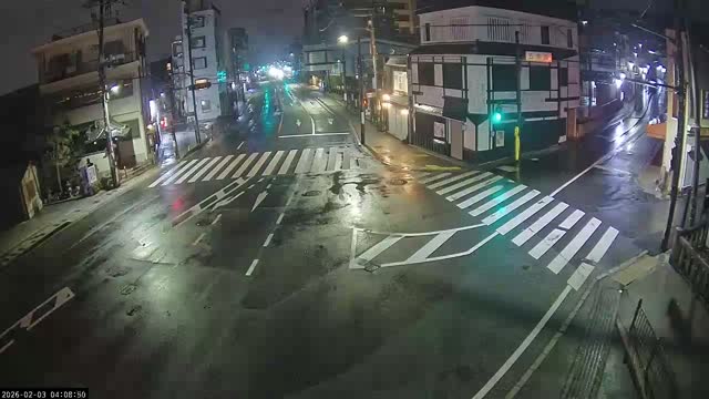Higashioji-dori / Gojo-dori Street Intersection ( 京都市東山区 ​​東大路通と五条通交差点)  Gojo-zaka, Kyoto, Higashiyama Live Cam - 6 Chome, Gojobashihigashi, Higashiyama, Kyoto, Kyōto, Kansai, Japan