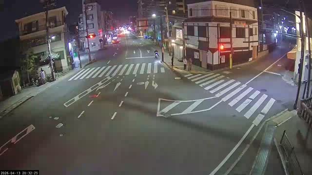 Higashioji-dori / Gojo-dori Street Intersection ( 京都市東山区 ​​東大路通と五条通交差点)  Gojo-zaka, Kyoto, Higashiyama Live Cam - 6 Chome, Gojobashihigashi, Higashiyama, Kyoto, Kyōto, Kansai, Japan