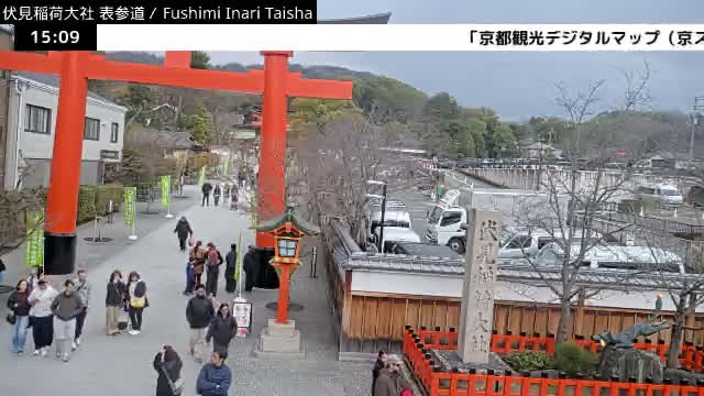 ( 伏見稲荷大社本殿（本殿）、京都、伏見 )Main Hall (Honden) of Fushimi Inari Taisha Honden (Sanctuary), Kyoto, Fushimi Live Cam -  Fukakusa Yabunouchicho, Fushimi-ku, Kyoto, Kyōto, Kansai, Japan 