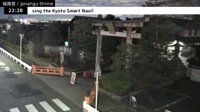 ( 城南宮正門 京都・伏見 ) Jonangu Shrine Main Gate, Kyoto, Fushimi Live Cam - Nakajimatobarikyucho, Fushimi-ku, Kyoto, Kyōto, Kansai, Japan 