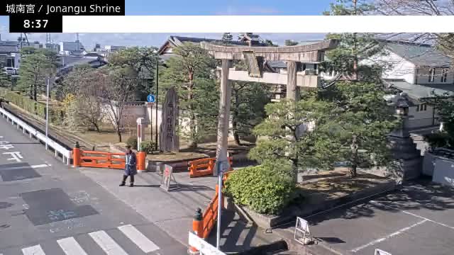 ( 城南宮正門 京都・伏見 ) Jonangu Shrine Main Gate, Kyoto, Fushimi Live Cam - Nakajimatobarikyucho, Fushimi-ku, Kyoto, Kyōto, Kansai, Japan 