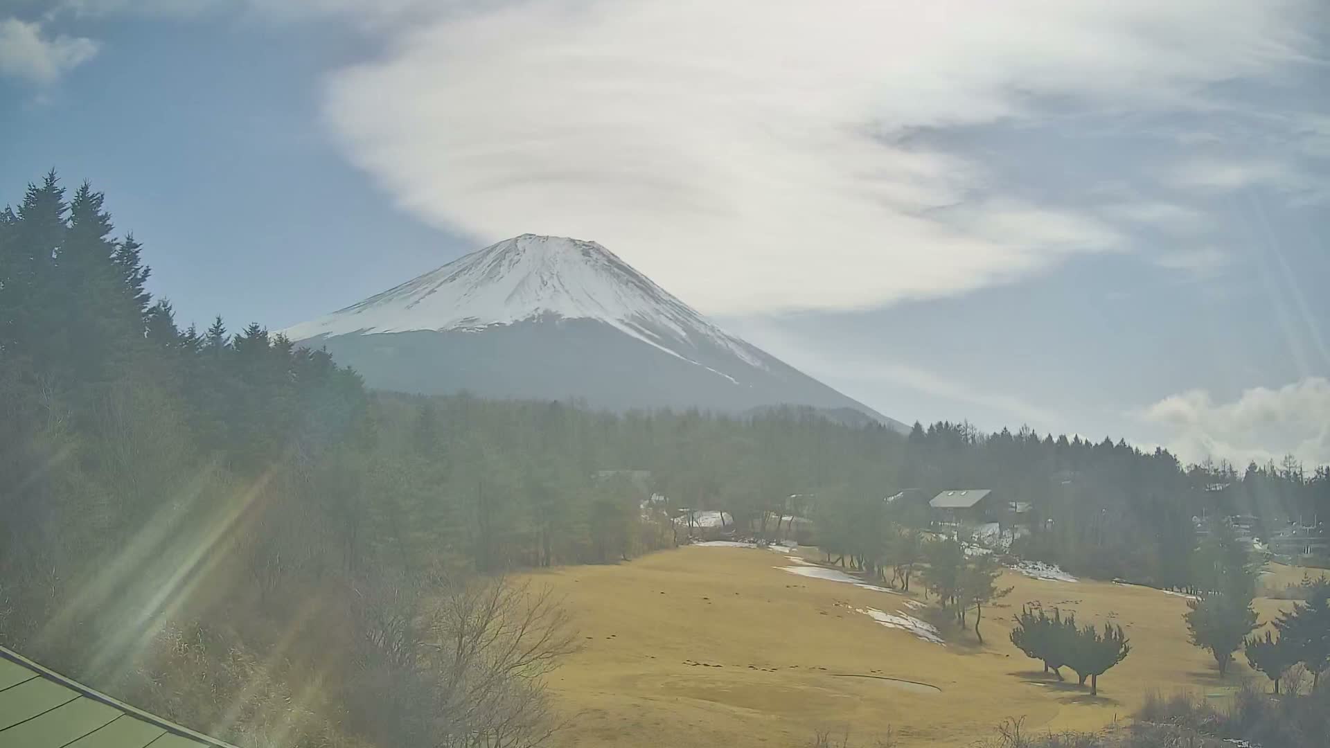Minamatsiru ( 南松井・富士ヶ根 富士クラシックゴルフコース＆富士山ビュー 山梨・富士河口湖 ) Fujigane Fuji Classic Golf Course & Mount Fuji View Yamanashi, Fujikawaguchiko Live Cam -Fujigane, Fujikawaguchiko, Minamitsuru District, Yamanashi, Tokai, Chubu, Japan