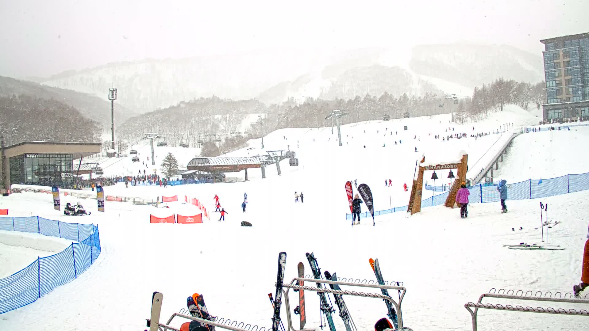 Abuta ( 虻田 ( ) ニセコアンヌプリ山＆ニセコ花園、リゾートスキー場、北海道、倶知安 ) Mount Niseko-Annupuri & Niseko Hanazono Resort Ski Slopes, Hokkaido, Kutchan Live Cam  - Iwaobetsu, Kutchan, Abuta , Hokkaido, Japan