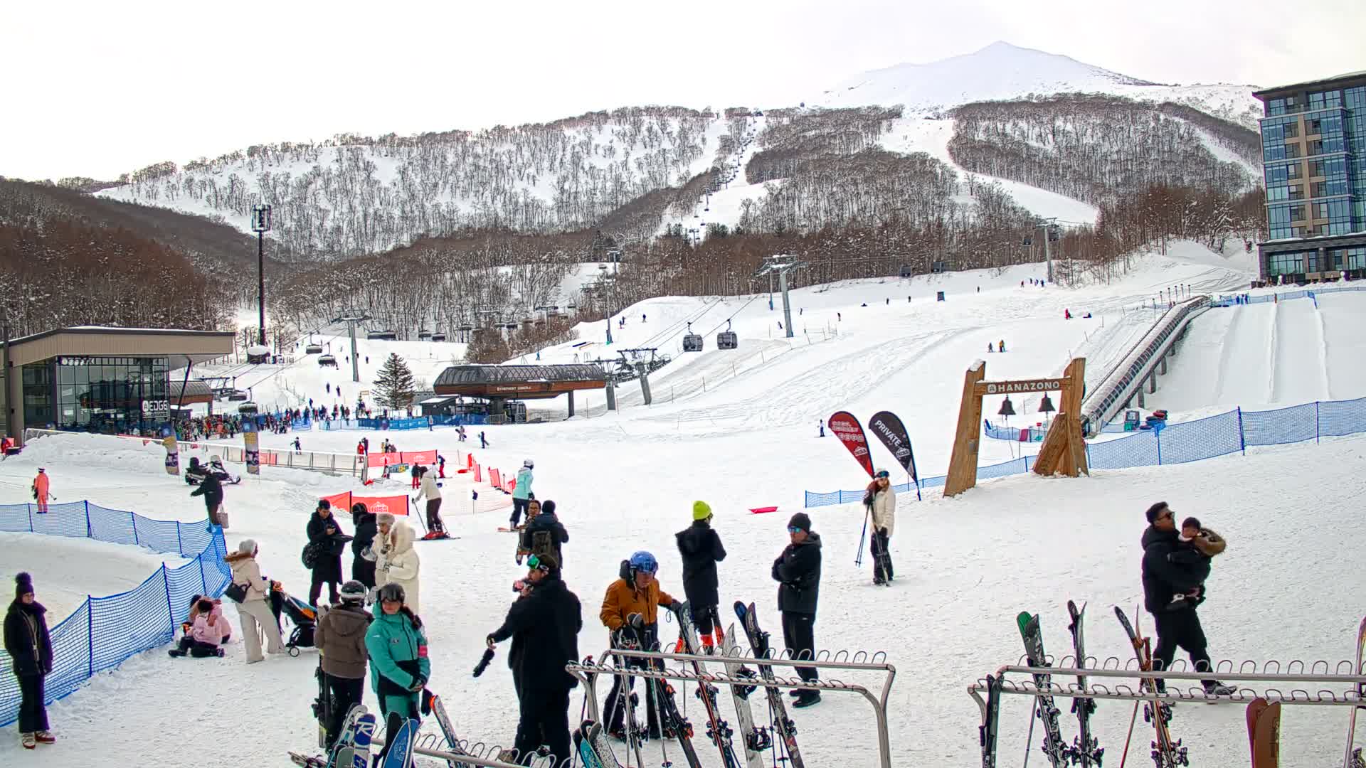 Abuta ( 虻田 ( ) ニセコアンヌプリ山＆ニセコ花園、リゾートスキー場、北海道、倶知安 ) Mount Niseko-Annupuri & Niseko Hanazono Resort Ski Slopes, Hokkaido, Kutchan Live Cam  - Iwaobetsu, Kutchan, Abuta , Hokkaido, Japan