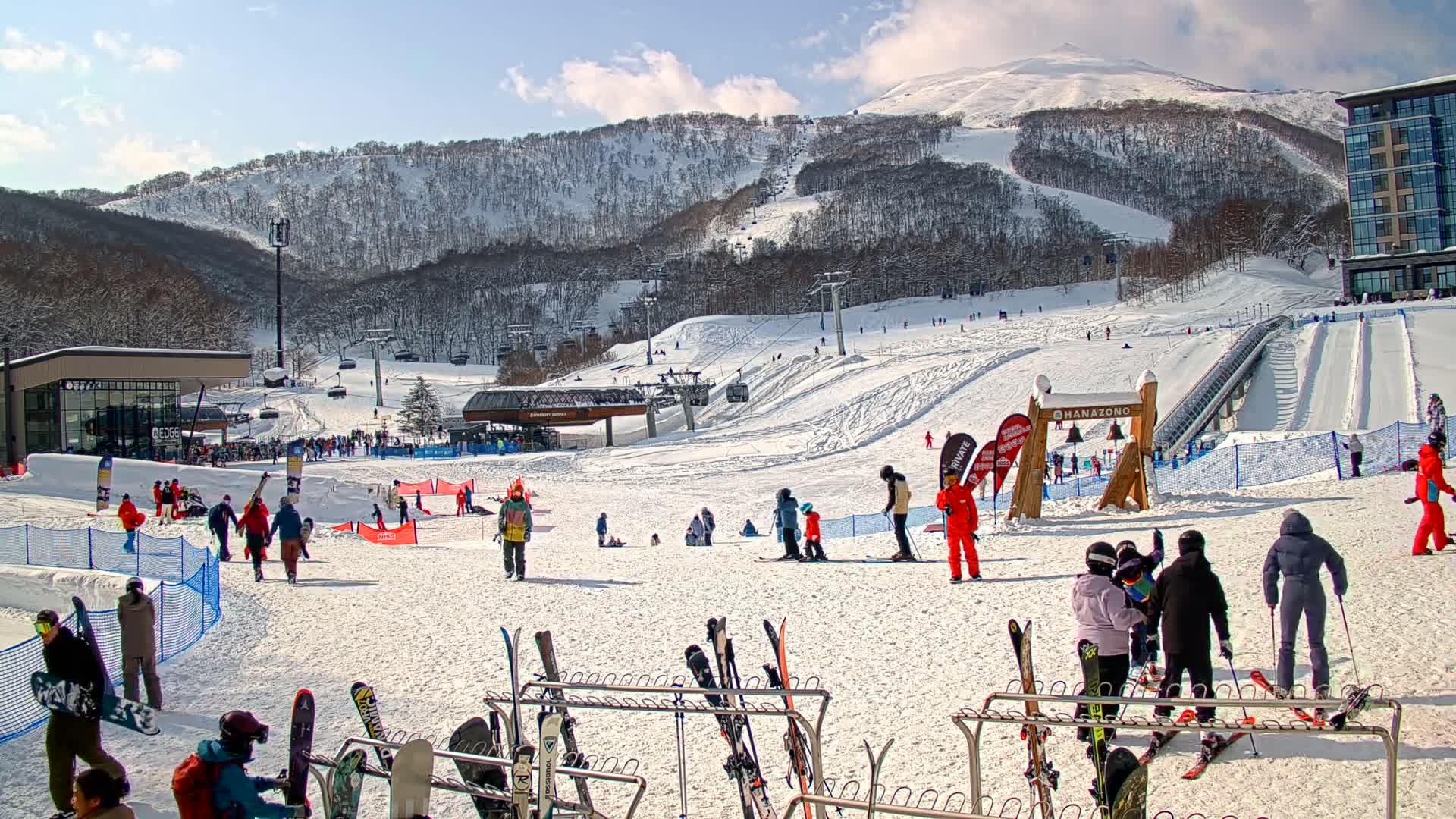Abuta ( 虻田 ( ) ニセコアンヌプリ山＆ニセコ花園、リゾートスキー場、北海道、倶知安 ) Mount Niseko-Annupuri & Niseko Hanazono Resort Ski Slopes, Hokkaido, Kutchan Live Cam  - Iwaobetsu, Kutchan, Abuta , Hokkaido, Japan
