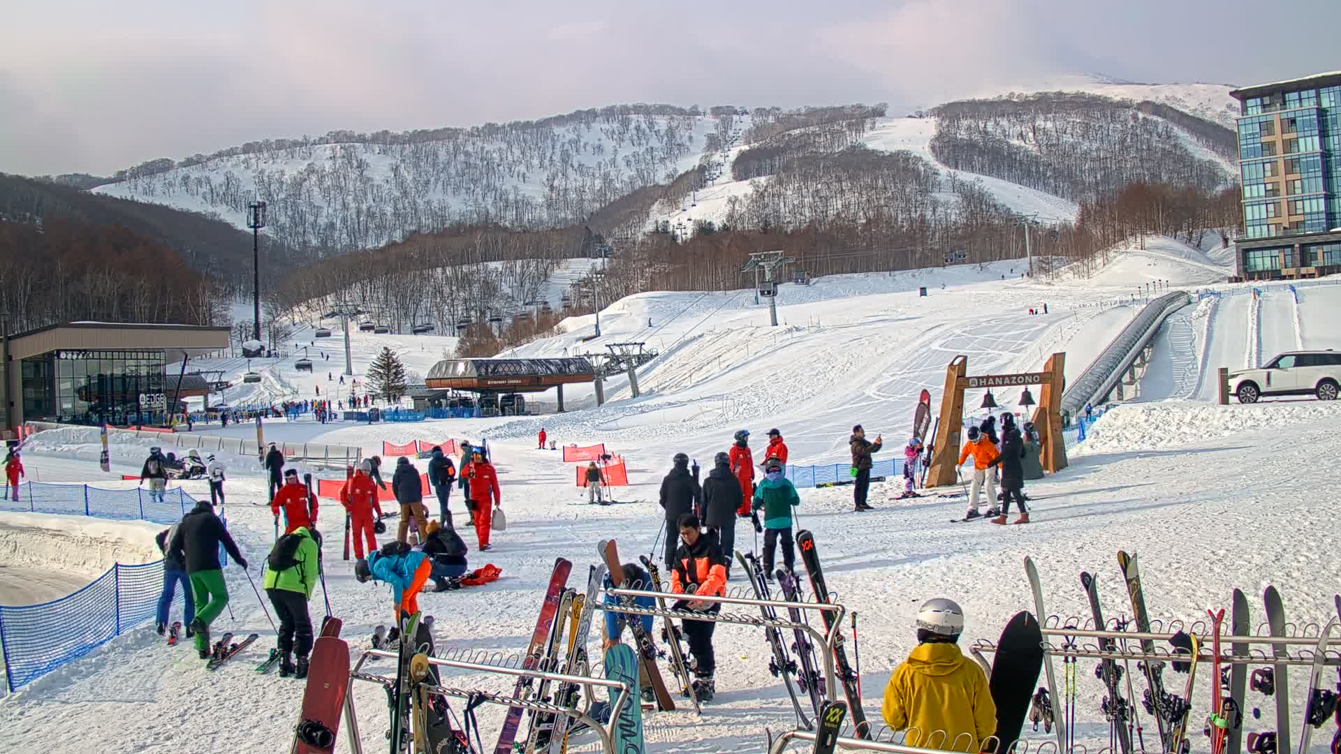 Abuta ( 虻田 ( ) ニセコアンヌプリ山＆ニセコ花園、リゾートスキー場、北海道、倶知安 ) Mount Niseko-Annupuri & Niseko Hanazono Resort Ski Slopes, Hokkaido, Kutchan Live Cam  - Iwaobetsu, Kutchan, Abuta , Hokkaido, Japan