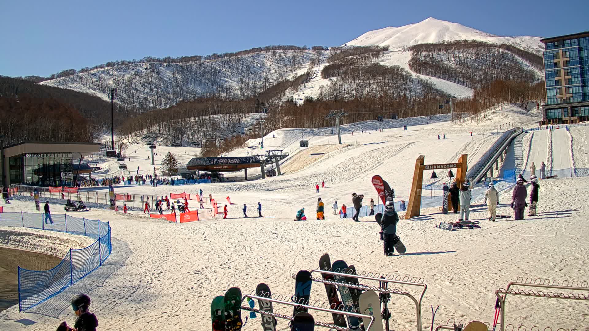 Abuta ( 虻田 ( ) ニセコアンヌプリ山＆ニセコ花園、リゾートスキー場、北海道、倶知安 ) Mount Niseko-Annupuri & Niseko Hanazono Resort Ski Slopes, Hokkaido, Kutchan Live Cam  - Iwaobetsu, Kutchan, Abuta , Hokkaido, Japan