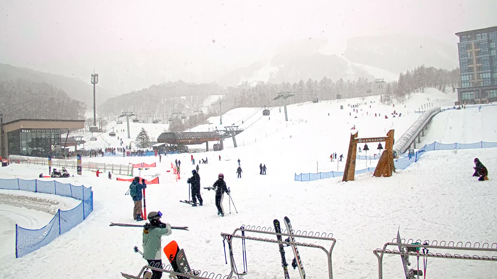 Abuta ( 虻田 ( ) ニセコアンヌプリ山＆ニセコ花園、リゾートスキー場、北海道、倶知安 ) Mount Niseko-Annupuri & Niseko Hanazono Resort Ski Slopes, Hokkaido, Kutchan Live Cam  - Iwaobetsu, Kutchan, Abuta , Hokkaido, Japan