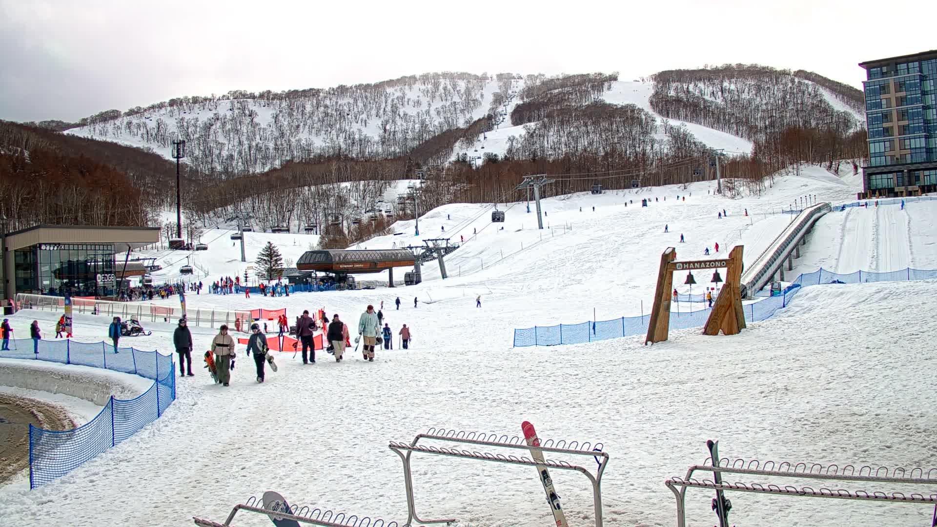 Abuta ( 虻田 ( ) ニセコアンヌプリ山＆ニセコ花園、リゾートスキー場、北海道、倶知安 ) Mount Niseko-Annupuri & Niseko Hanazono Resort Ski Slopes, Hokkaido, Kutchan Live Cam  - Iwaobetsu, Kutchan, Abuta , Hokkaido, Japan