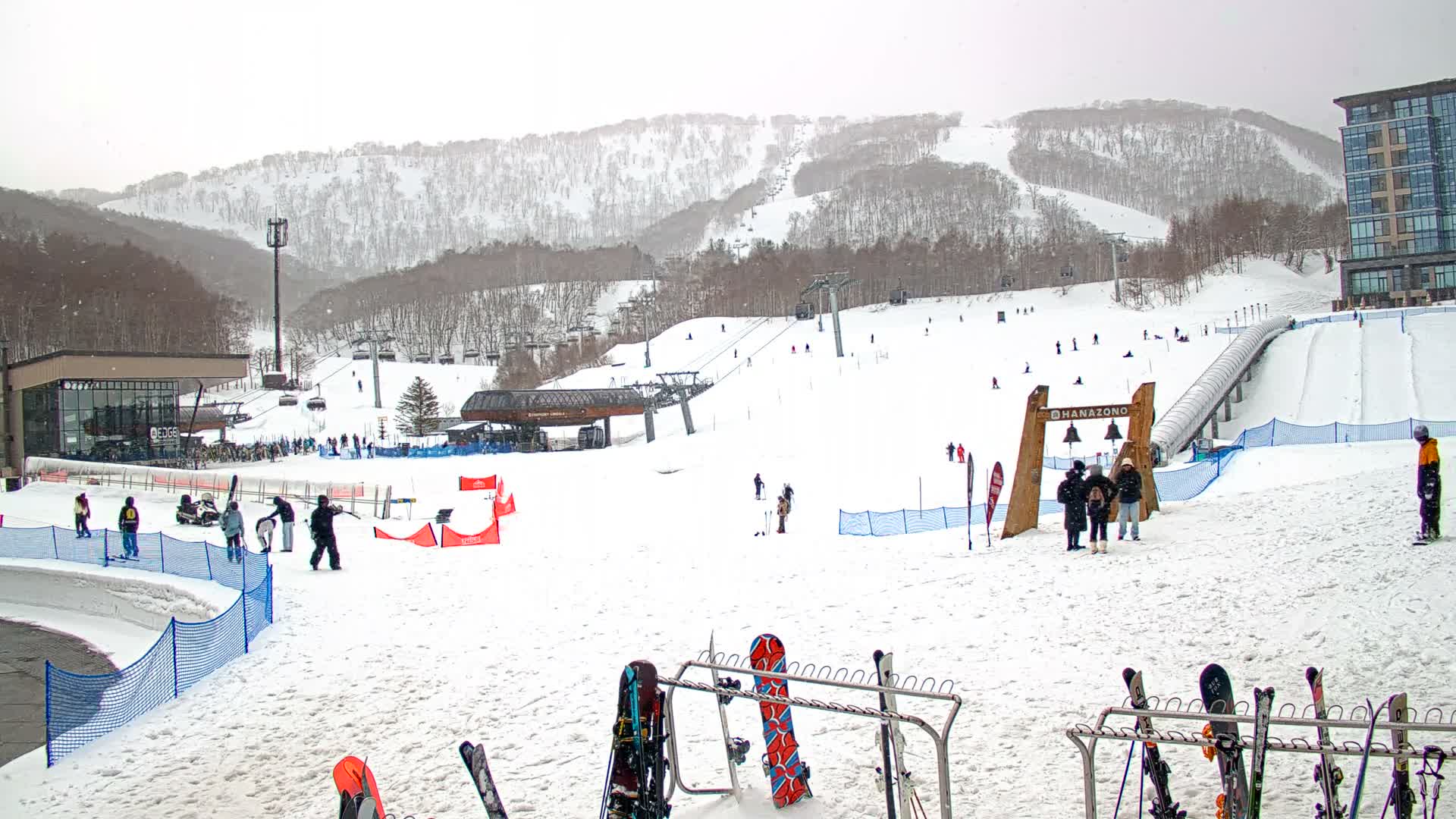 Abuta ( 虻田 ( ) ニセコアンヌプリ山＆ニセコ花園、リゾートスキー場、北海道、倶知安 ) Mount Niseko-Annupuri & Niseko Hanazono Resort Ski Slopes, Hokkaido, Kutchan Live Cam  - Iwaobetsu, Kutchan, Abuta , Hokkaido, Japan