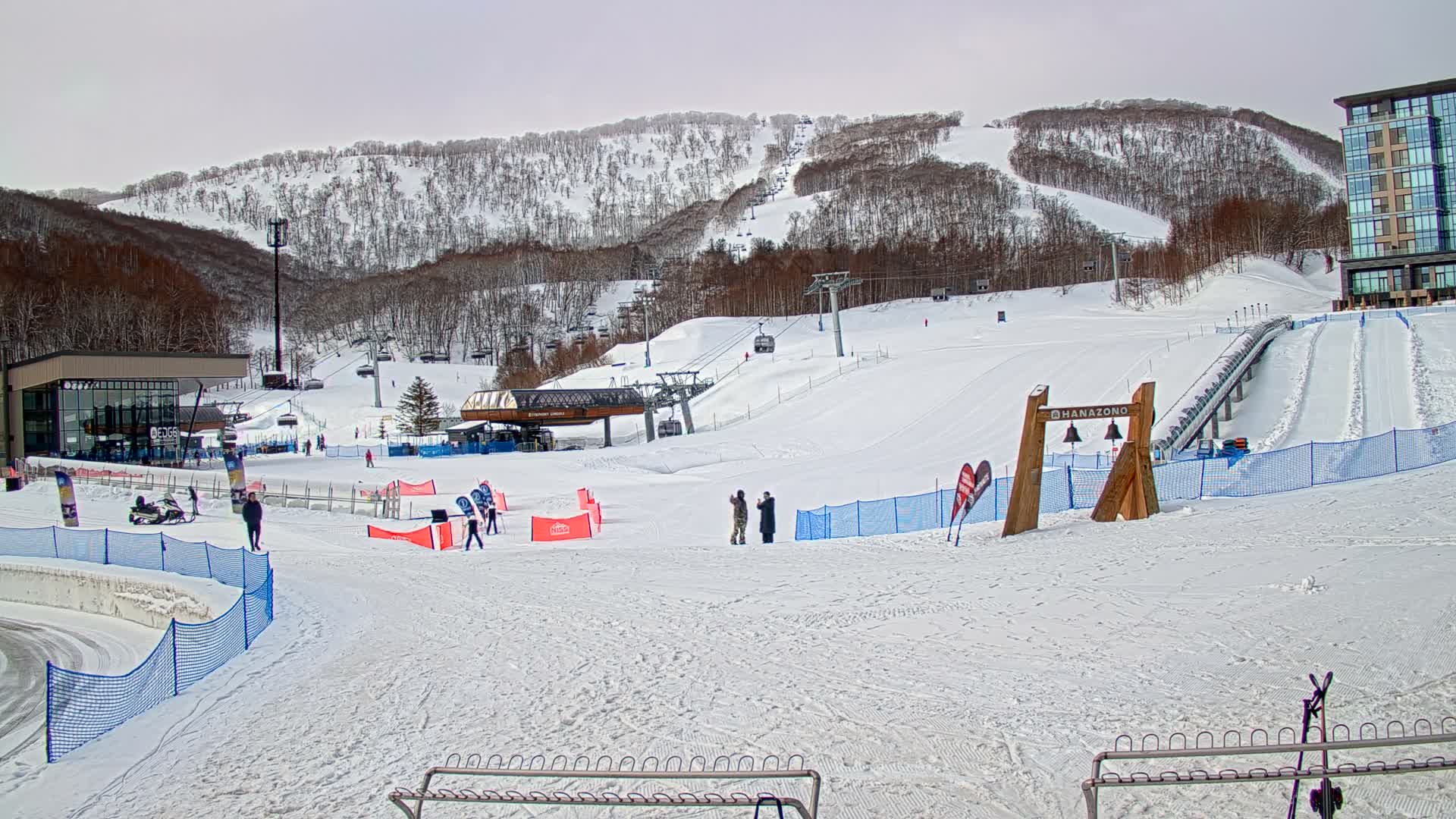 Abuta ( 虻田 ( ) ニセコアンヌプリ山＆ニセコ花園、リゾートスキー場、北海道、倶知安 ) Mount Niseko-Annupuri & Niseko Hanazono Resort Ski Slopes, Hokkaido, Kutchan Live Cam  - Iwaobetsu, Kutchan, Abuta , Hokkaido, Japan