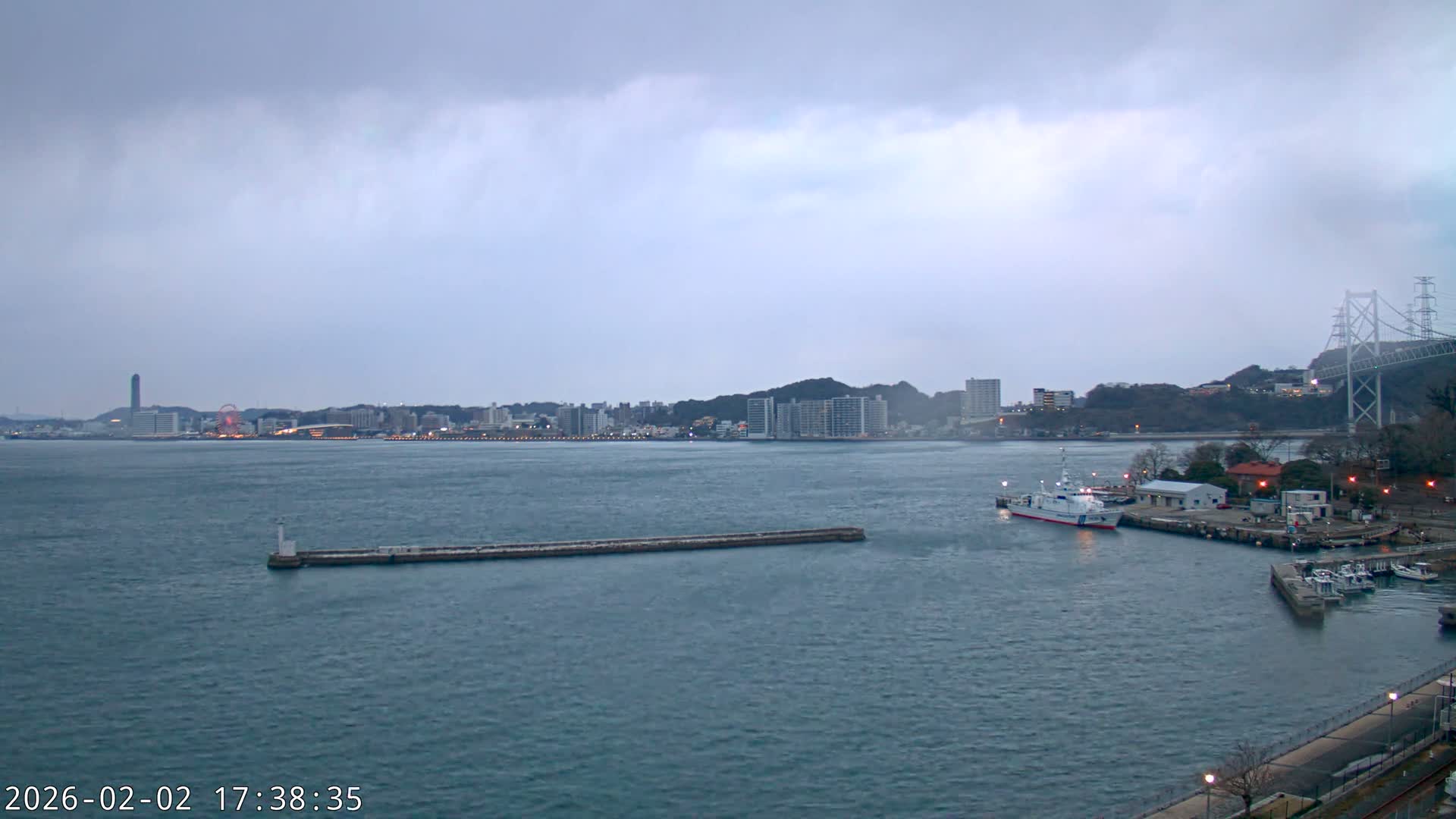 Fukuoka ( 北九州市門司区から見る福岡、関門海峡大橋、下関市 ) Kanmon Strait  Bridge & Shimonoseki City View from Moji Ward, Kitakyushu Live Cam - 2 Chome, Kyumoji, Moji-ku, Kitakyushu, Fukuoka, Kyushu, Japan