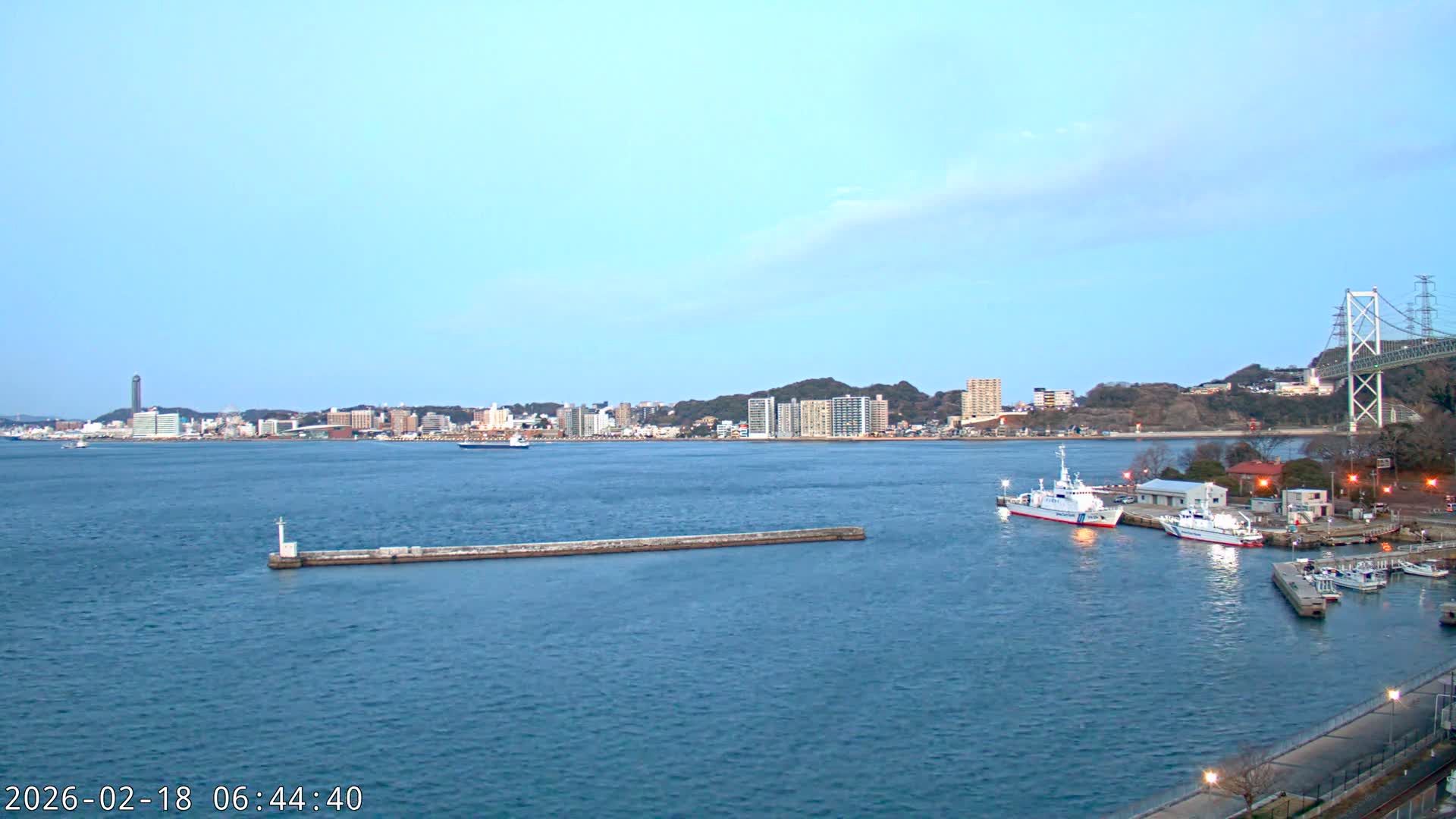 Fukuoka ( 北九州市門司区から見る福岡、関門海峡大橋、下関市 ) Kanmon Strait  Bridge & Shimonoseki City View from Moji Ward, Kitakyushu Live Cam - 2 Chome, Kyumoji, Moji-ku, Kitakyushu, Fukuoka, Kyushu, Japan